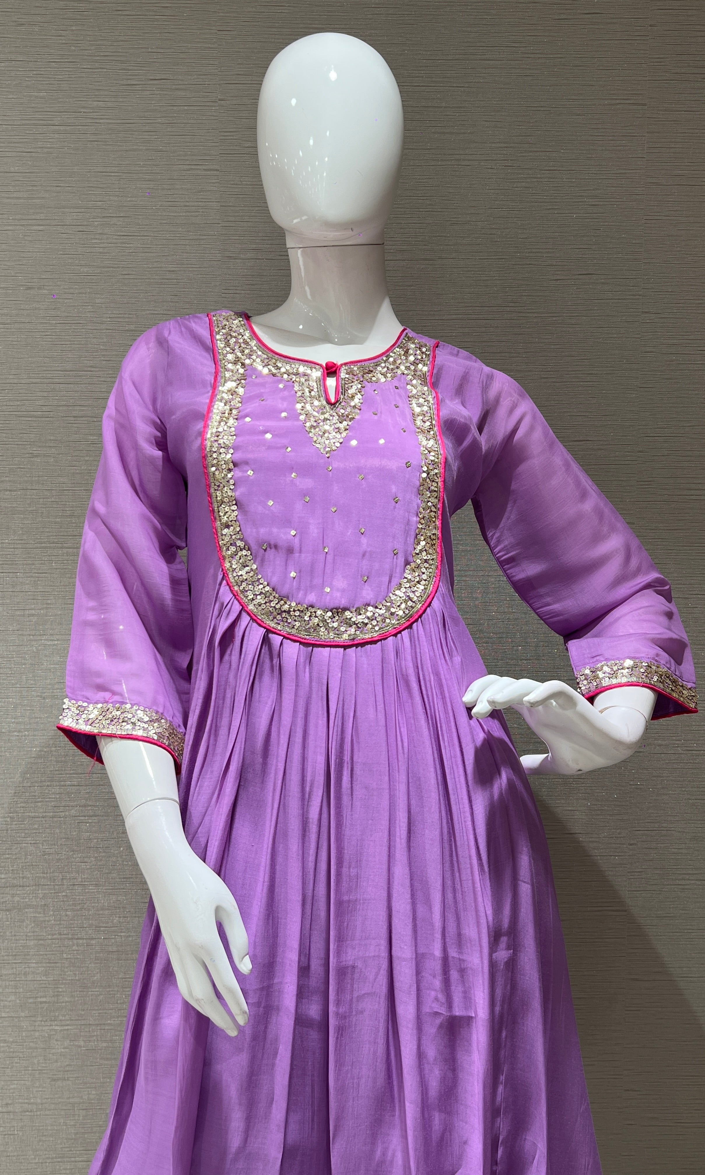 lavender kurta set with purple and gold dupatta