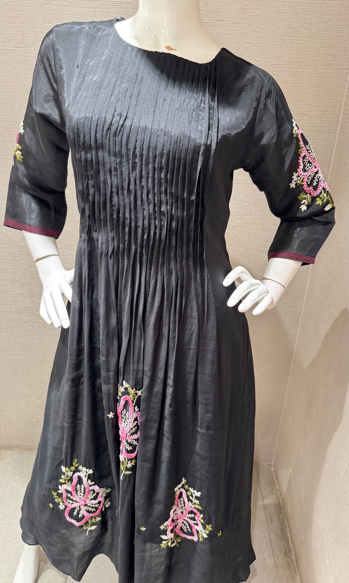 Black Mul Cotton Floral Printed Kurta set & Dupatta