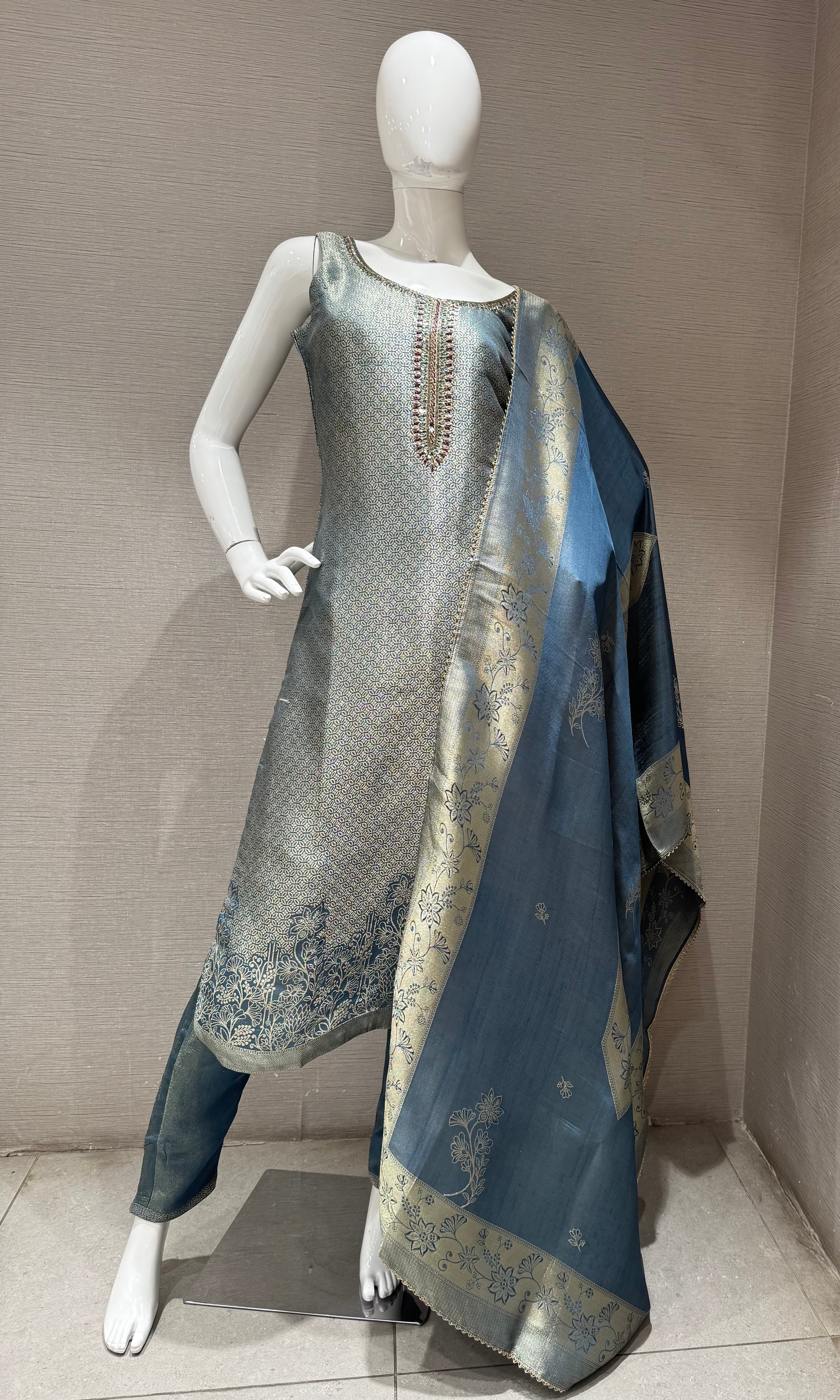 Muted Blue Printed Tunic with Zari Dupatta
