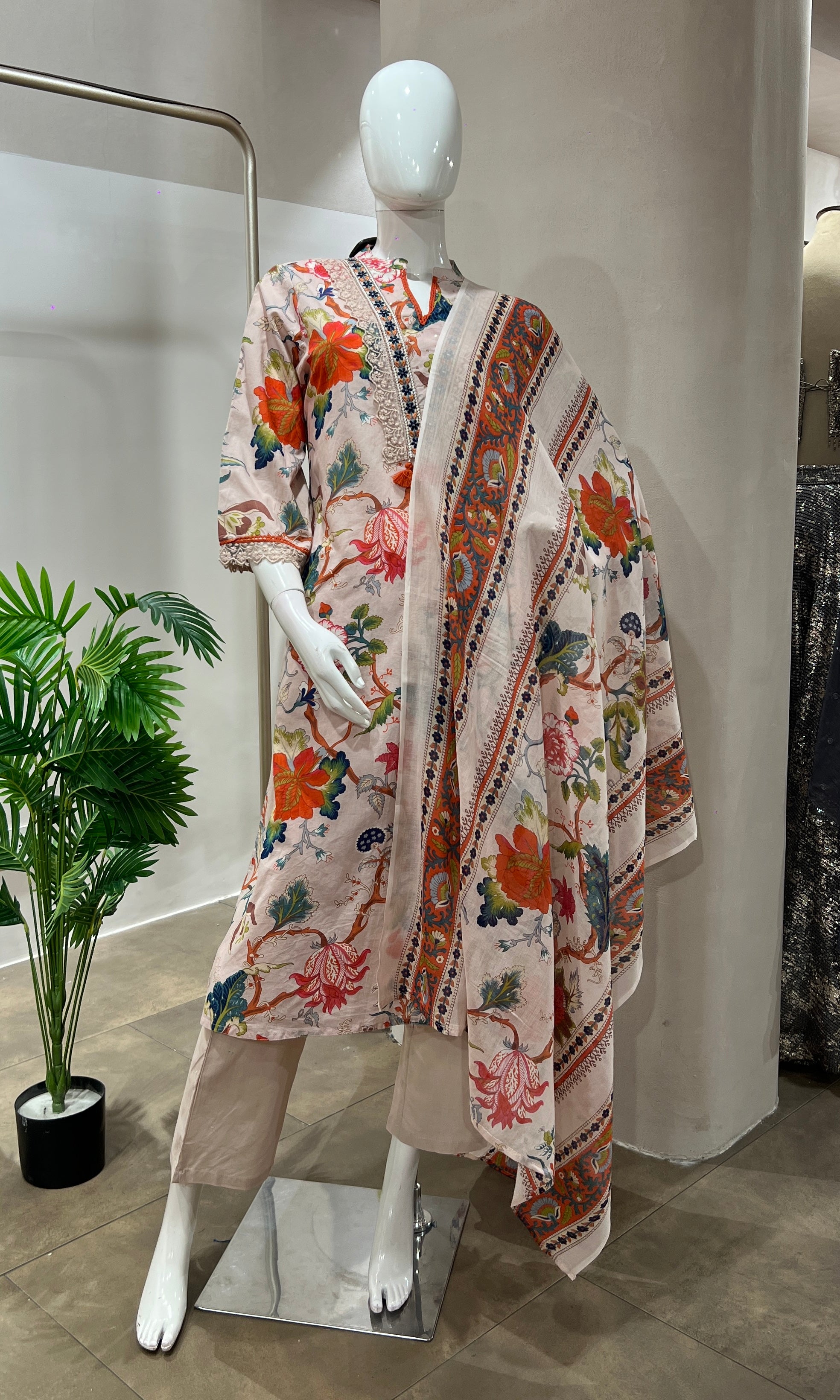 Onion pink EMBROIDERED kurta set