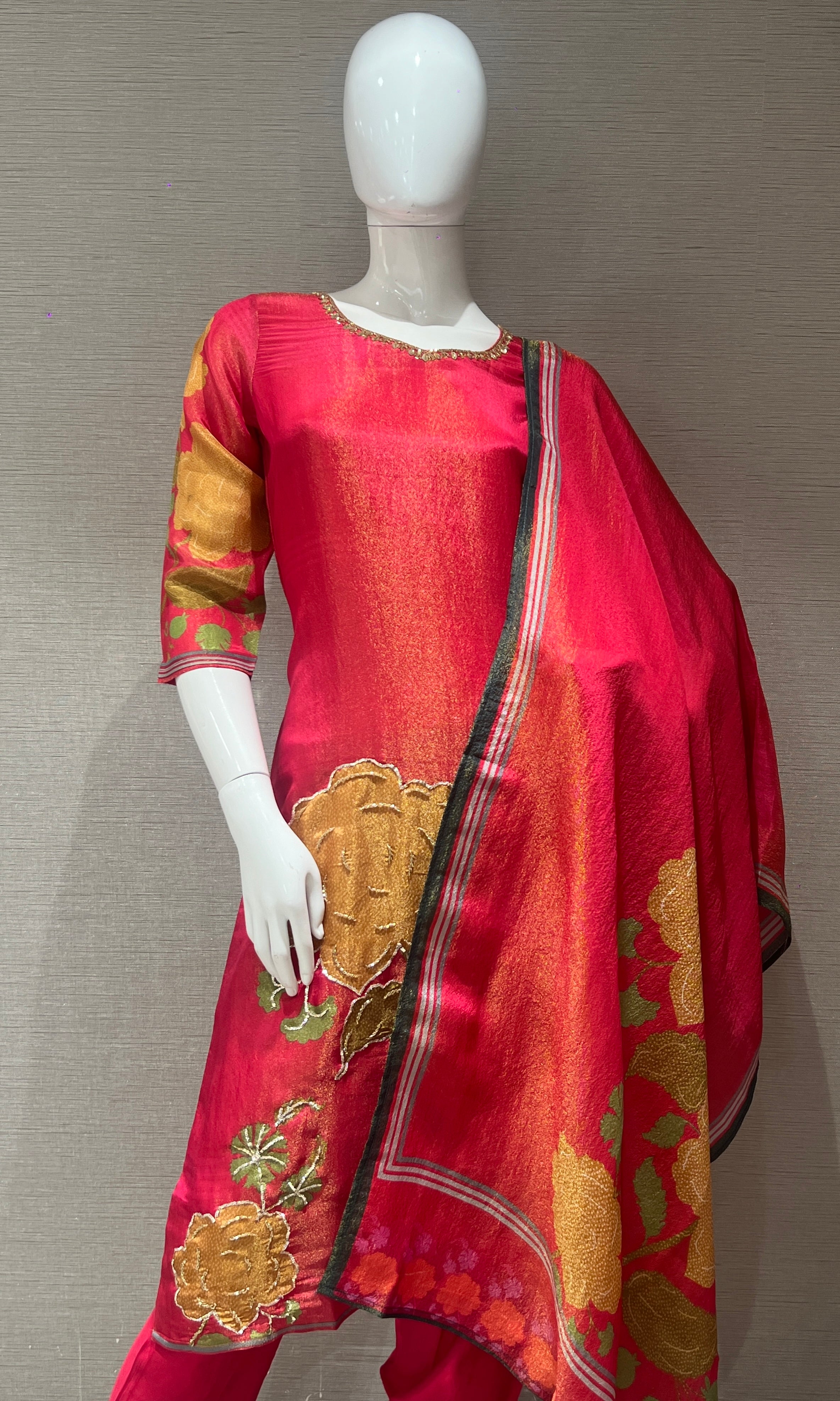 Pink shimmer silk kurta set ( 2992 )