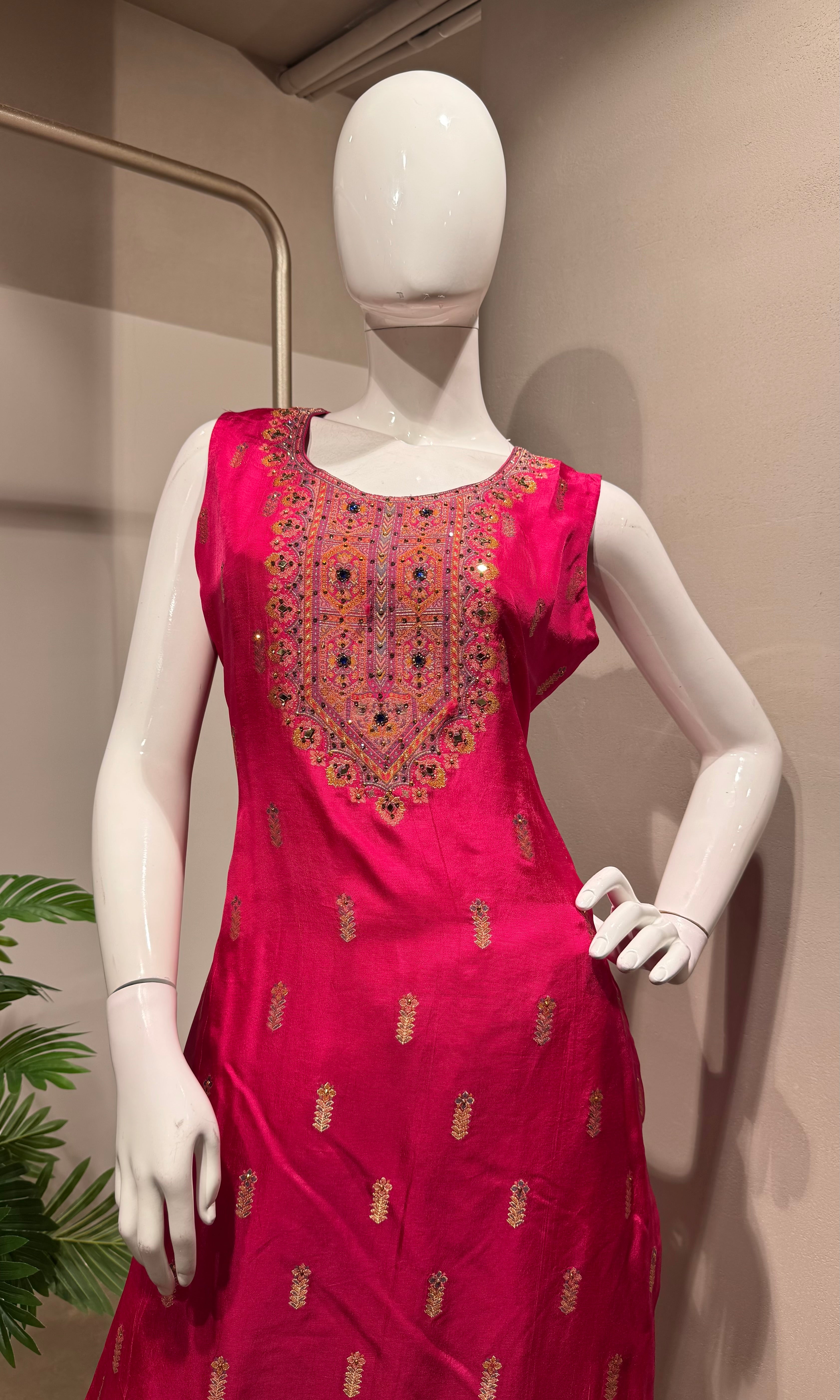 Pink embroidered kurta set