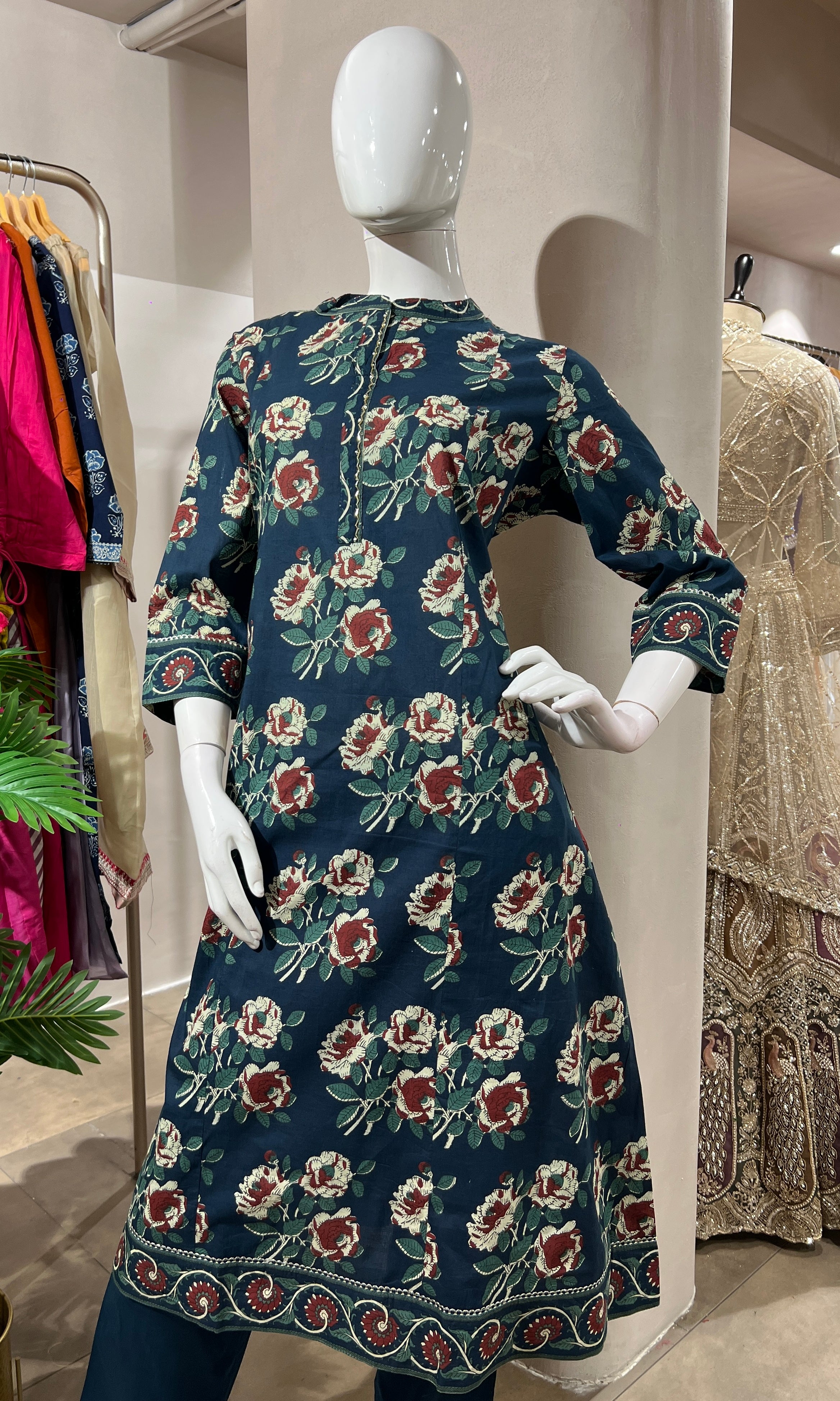 BLUE FLORAL PRINT KURTA SET