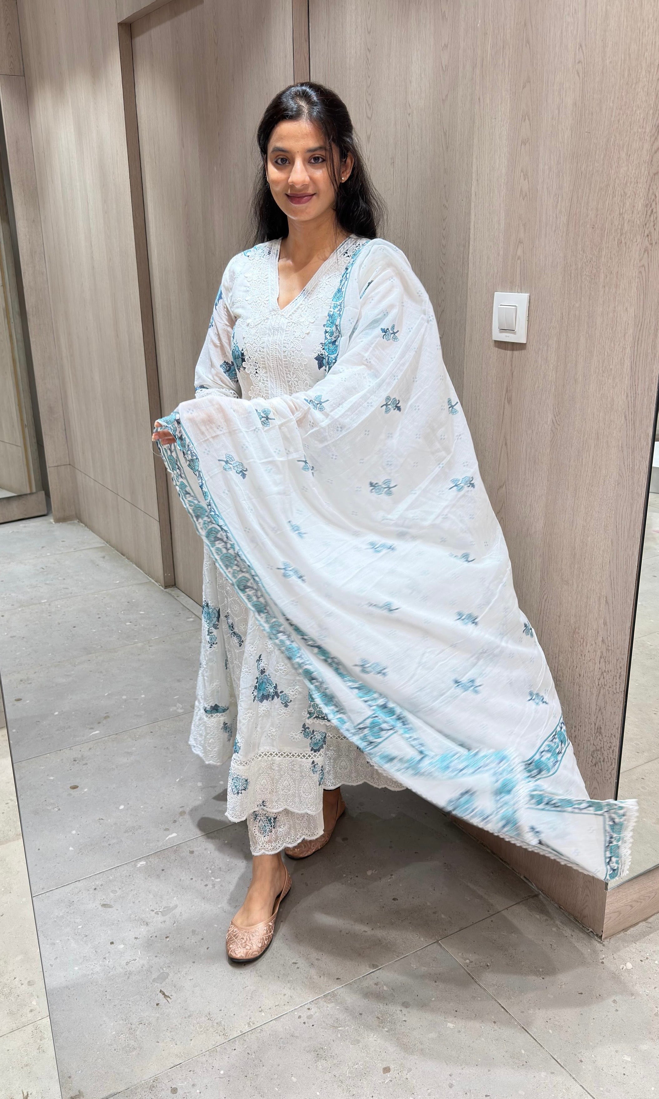 Blue floral motifs chikankari kurta set