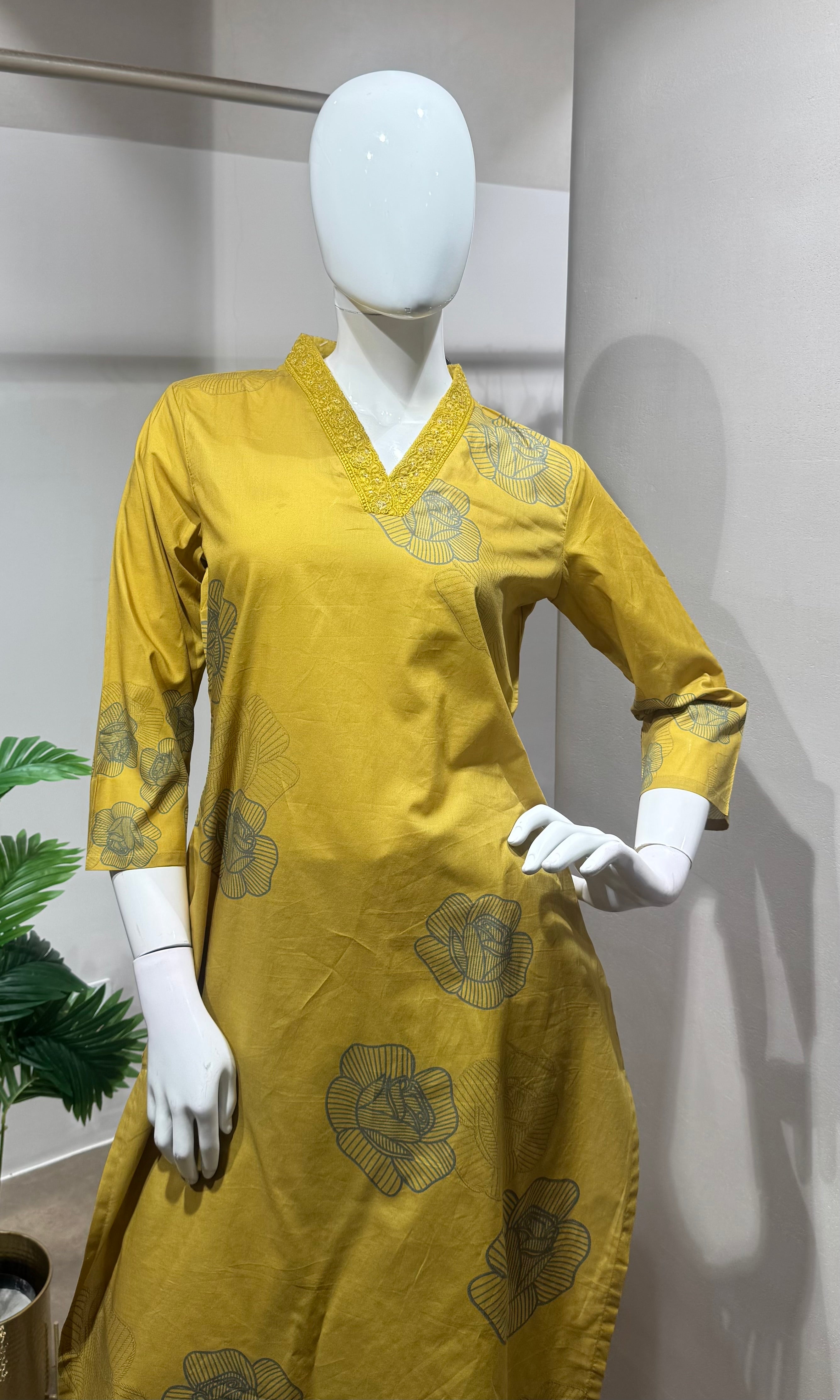 mehandi green Printed Kurta Set