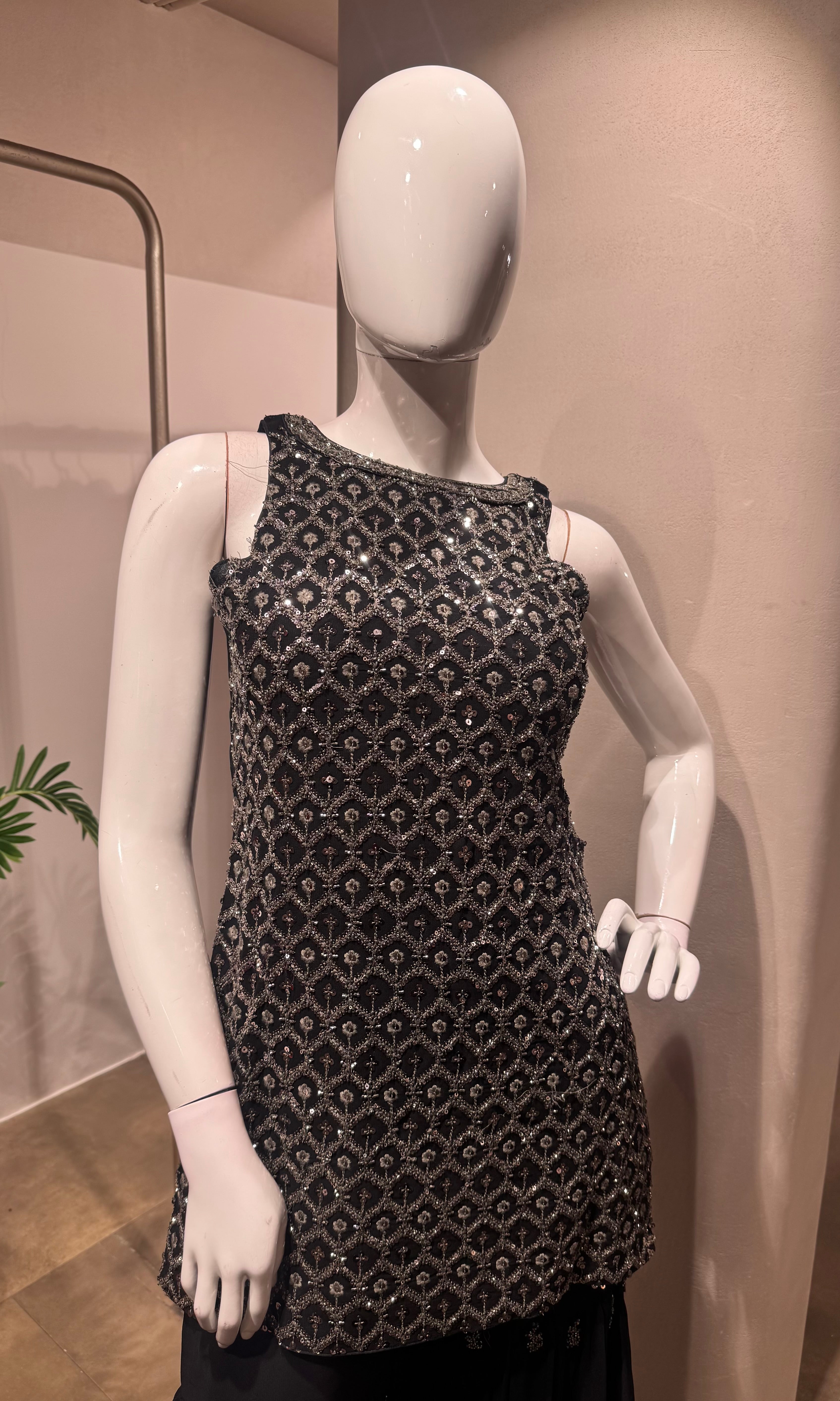 BLACK EMBROIDERED PEPLUM SHARARA SET