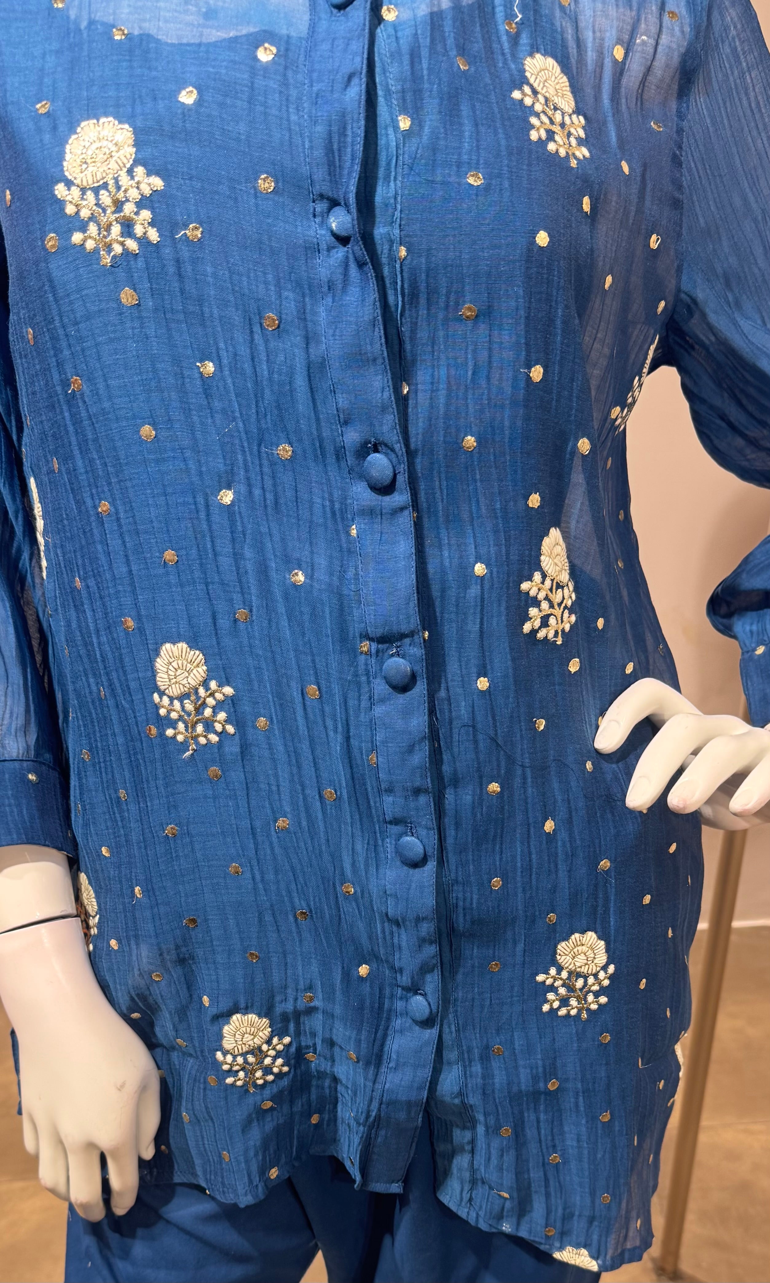 Blue Floral motif cord set