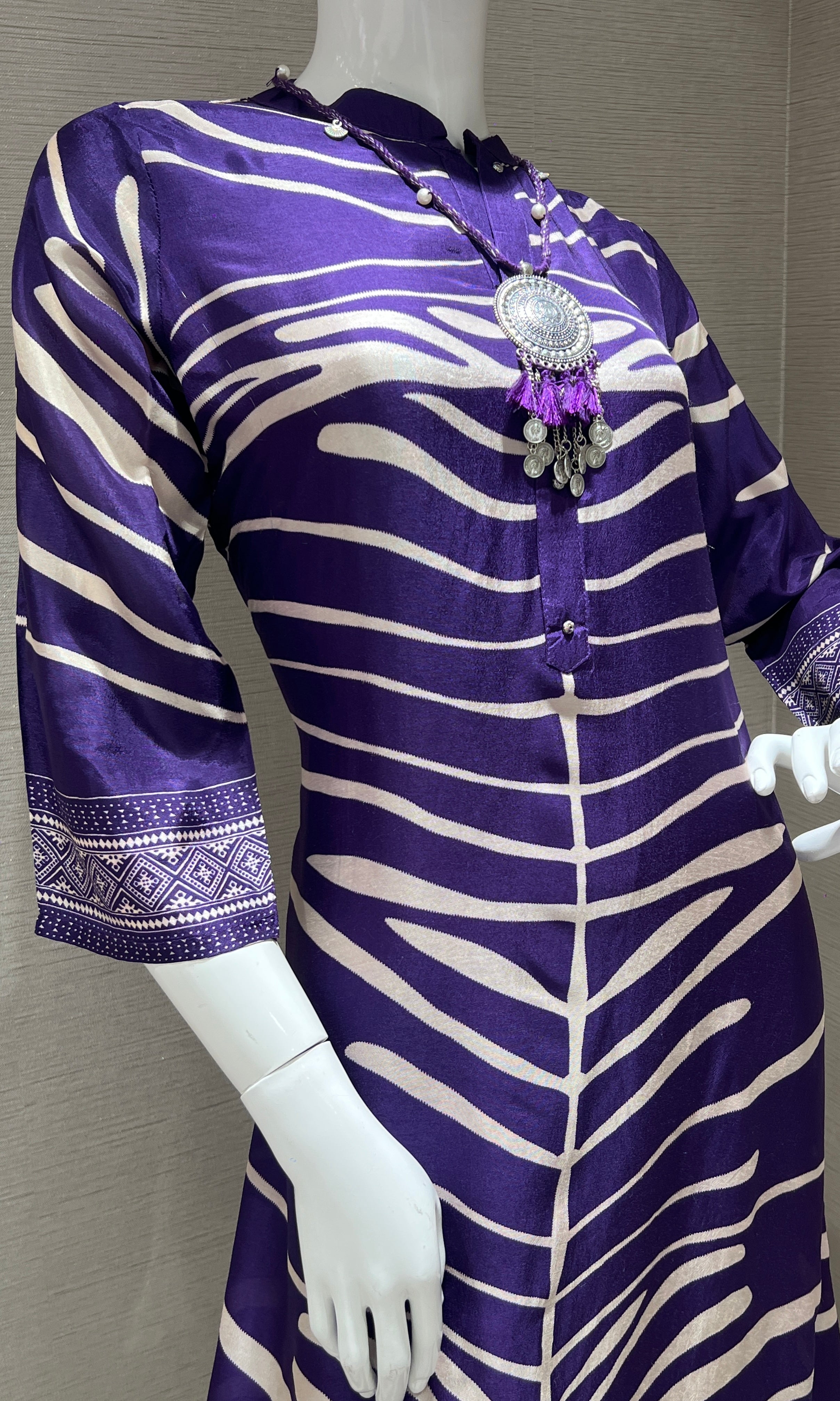 Purple leaf print kurta set