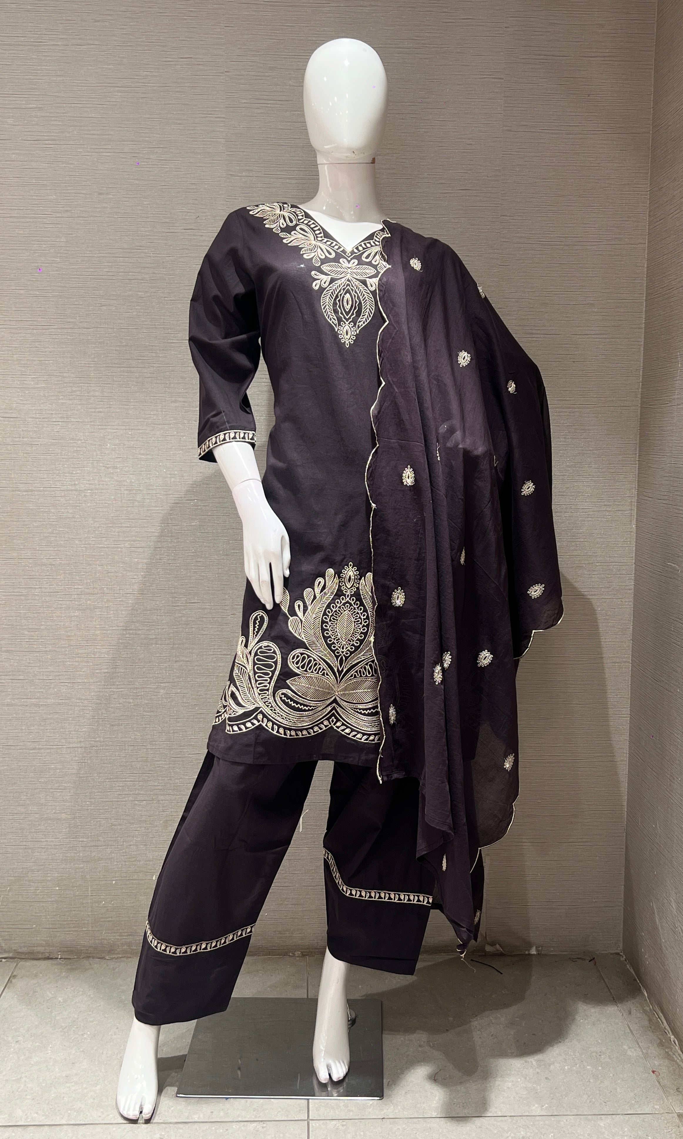 Grey EMBROIDERED kurta set