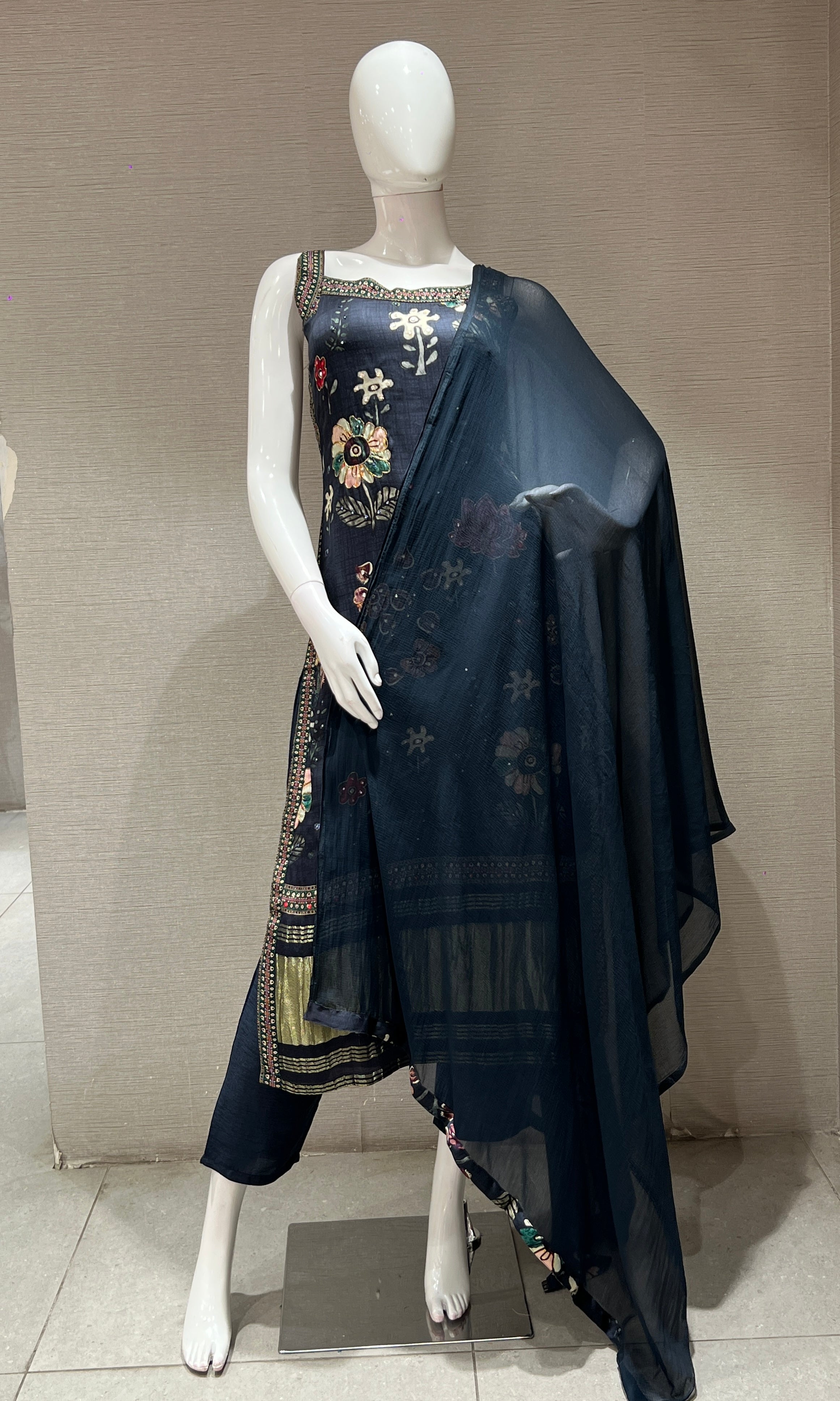 Black floral Kurta set