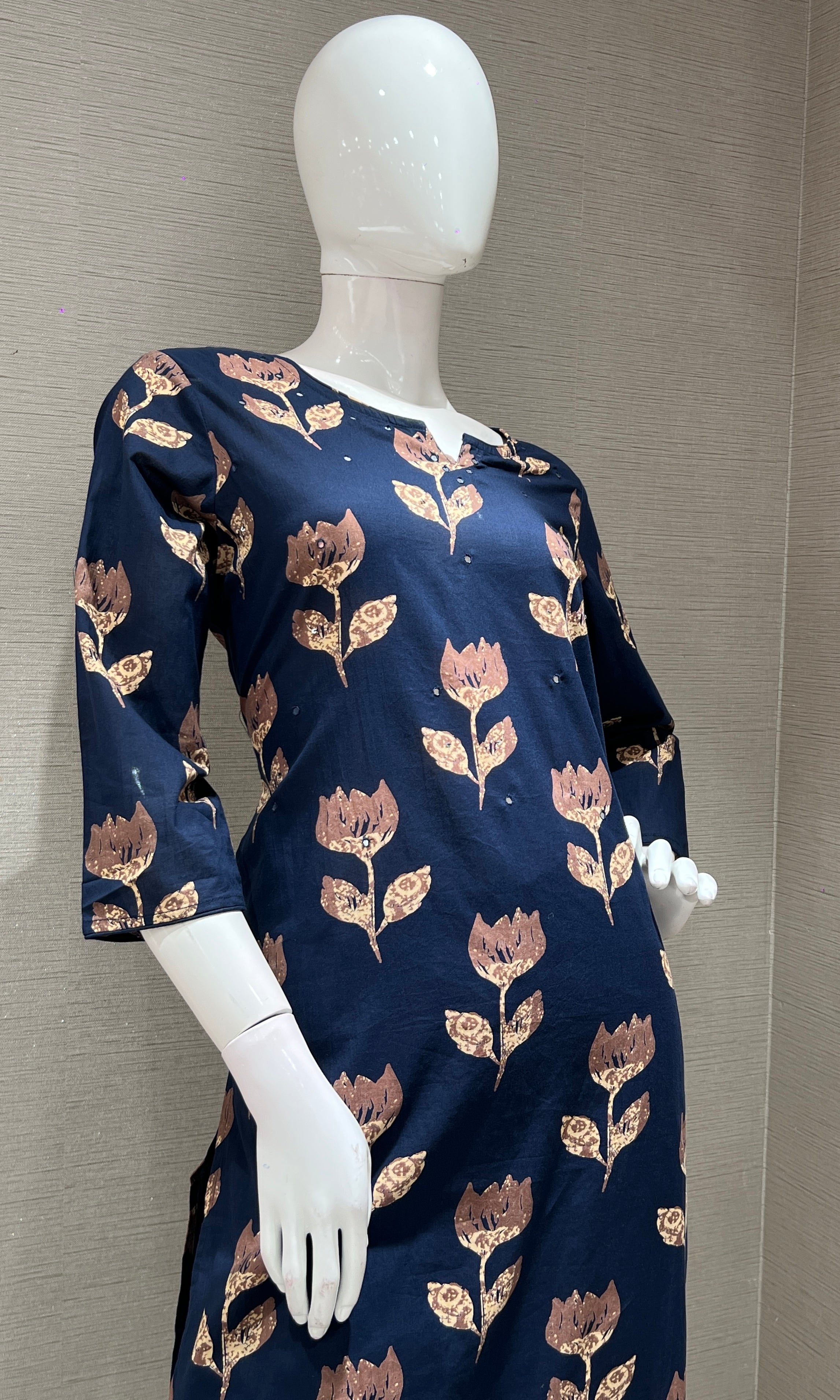 Blue FLORAL MOTIF kurta set