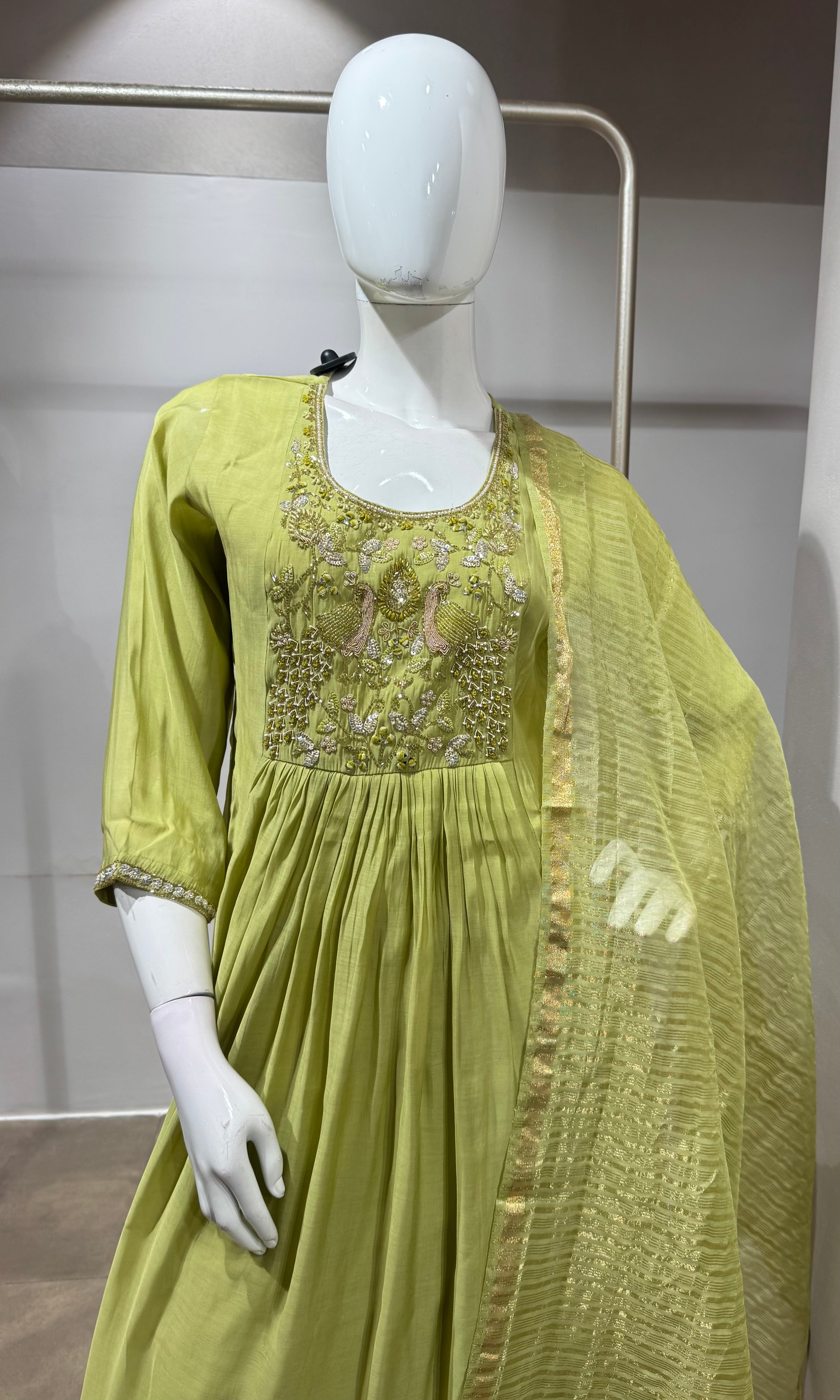 Green Embroidered Silk Blend Kurta Pant Set