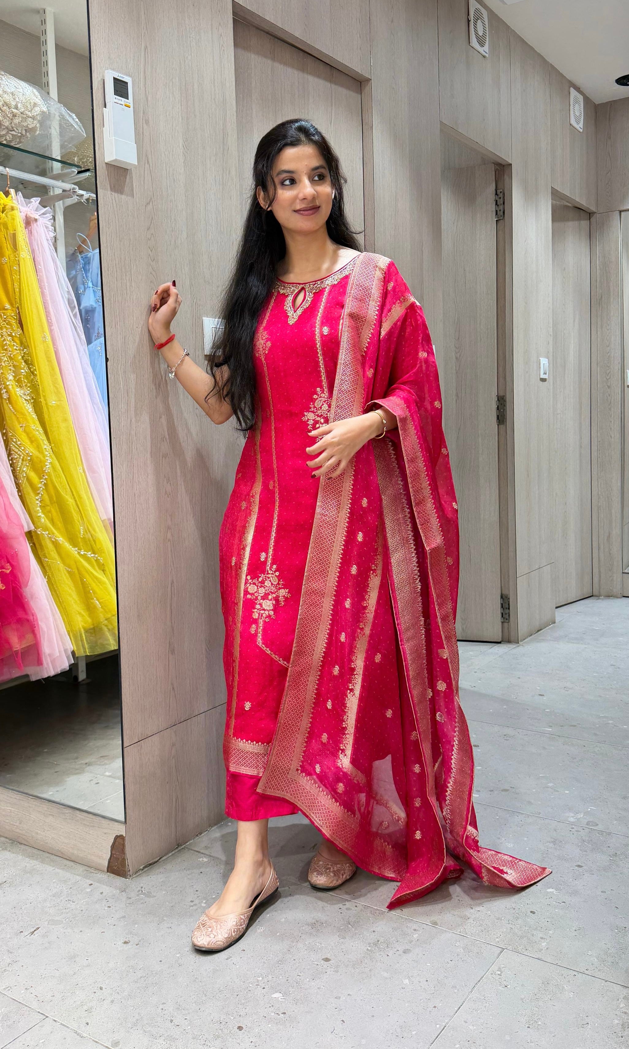 Rani pink GOLDEN ETHINC kurta set