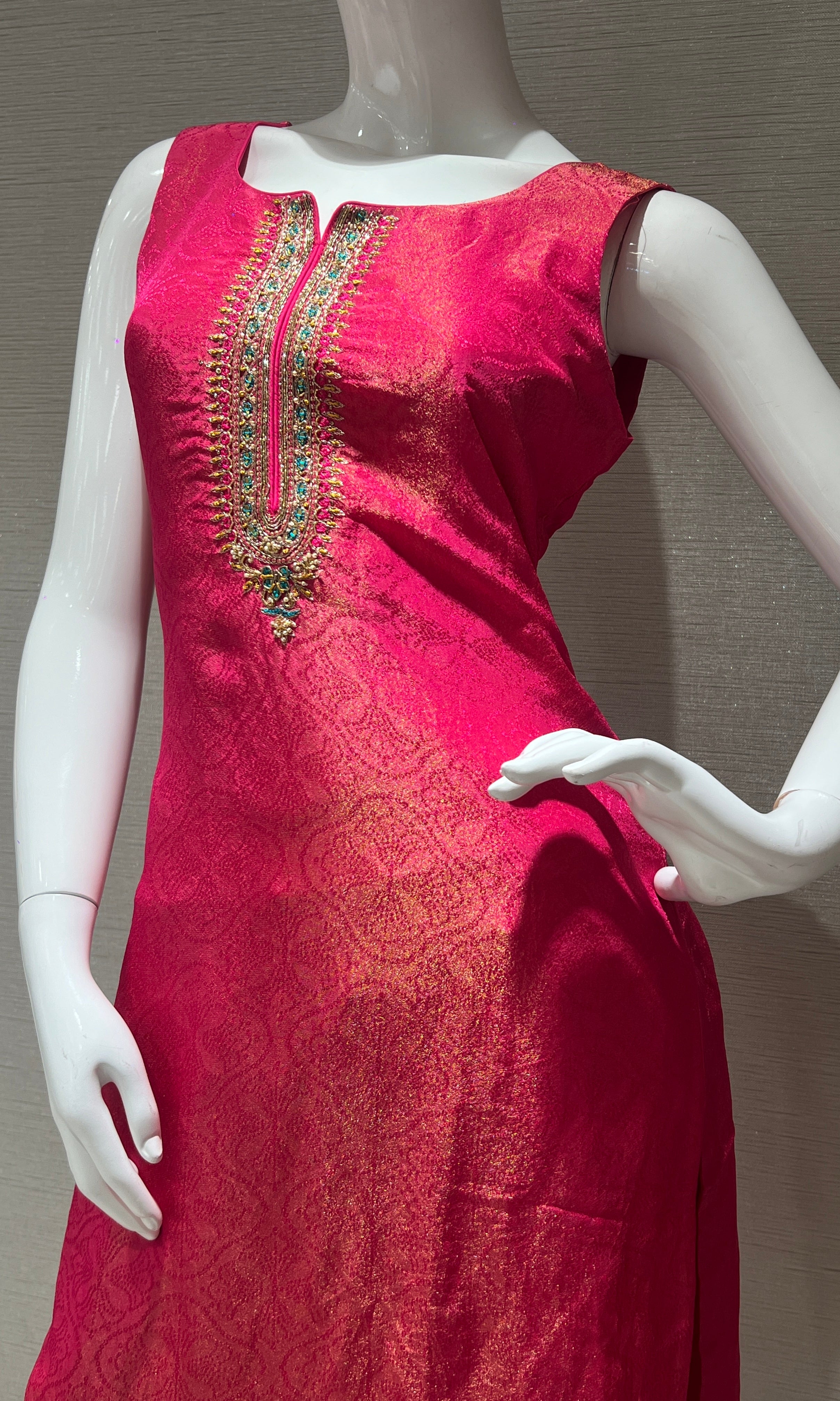 Pink kurta set with banarasi dupatta