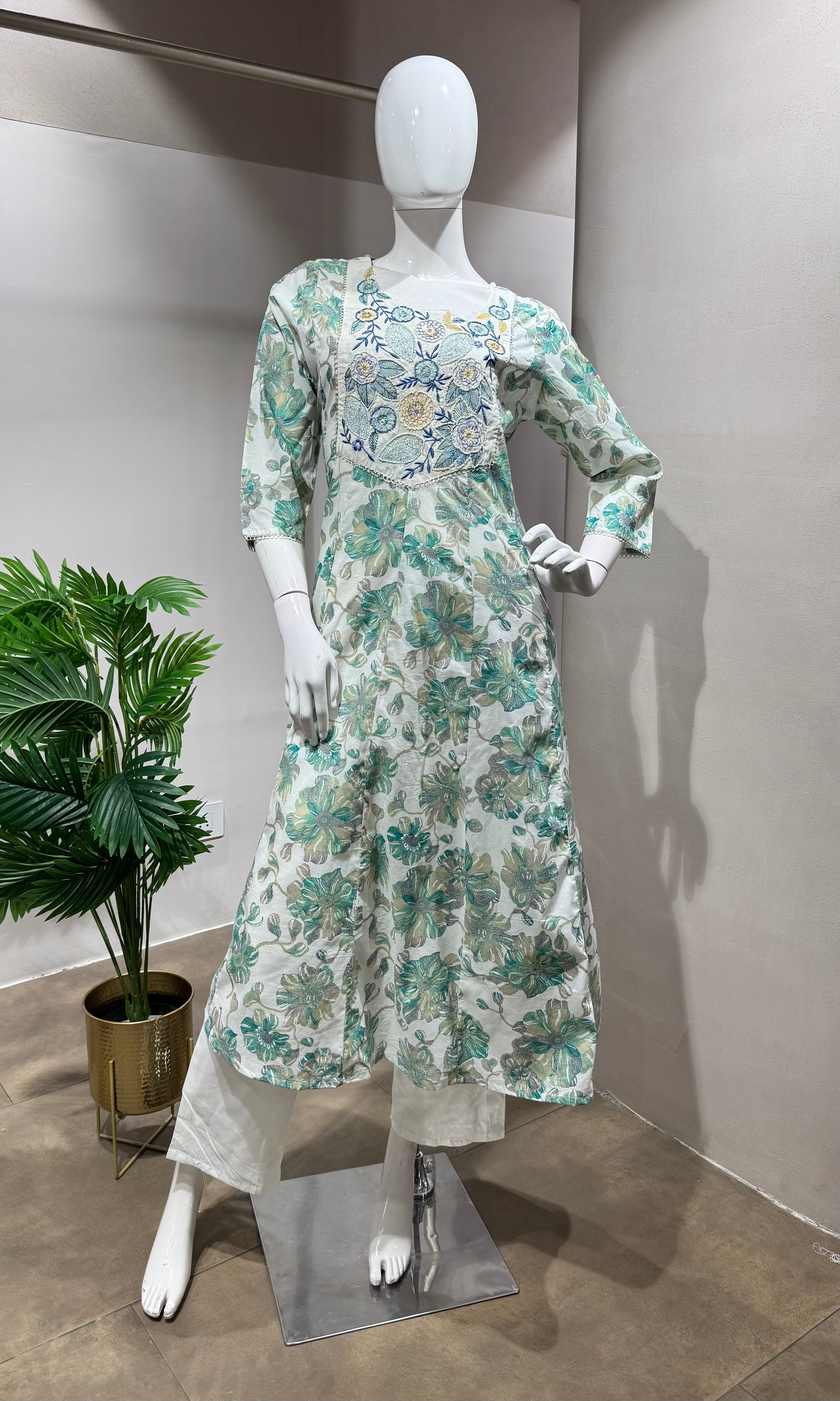 SEA BLUE FLORAL PRINTED EMBROIDERED KURTA SET