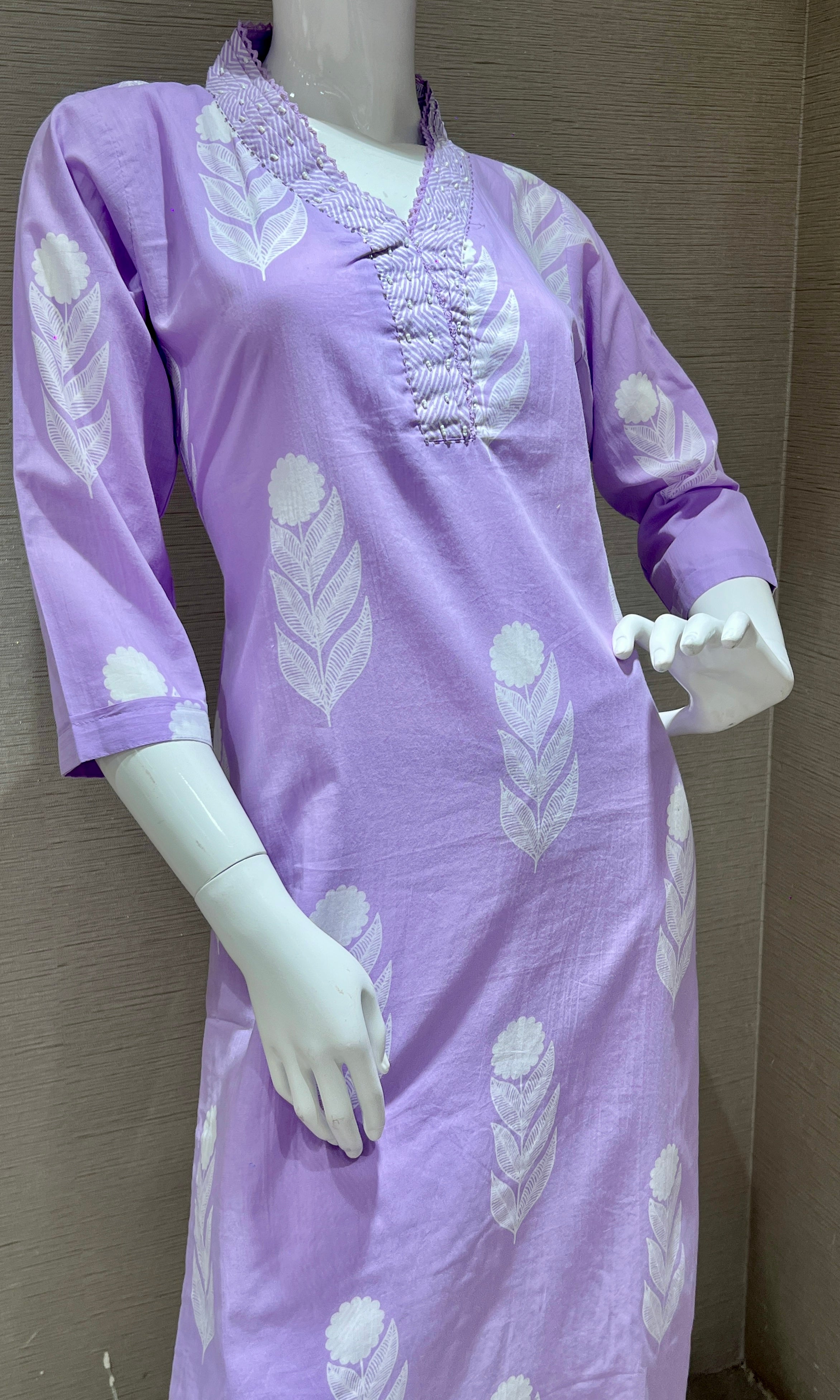 Lavender Floral Printed Kurta Set