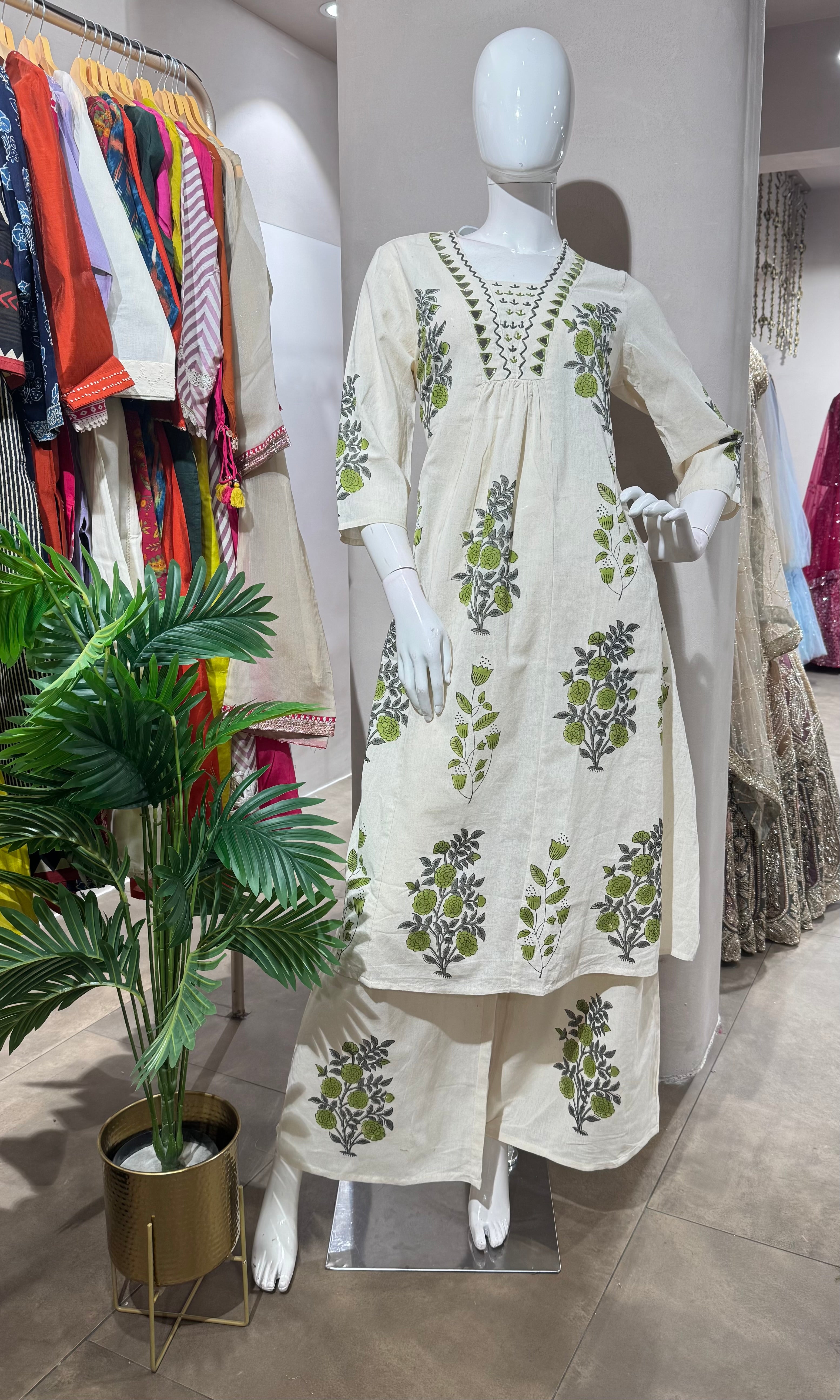 GREEN FLORAL KURTI WITH PALAZZO PANTS