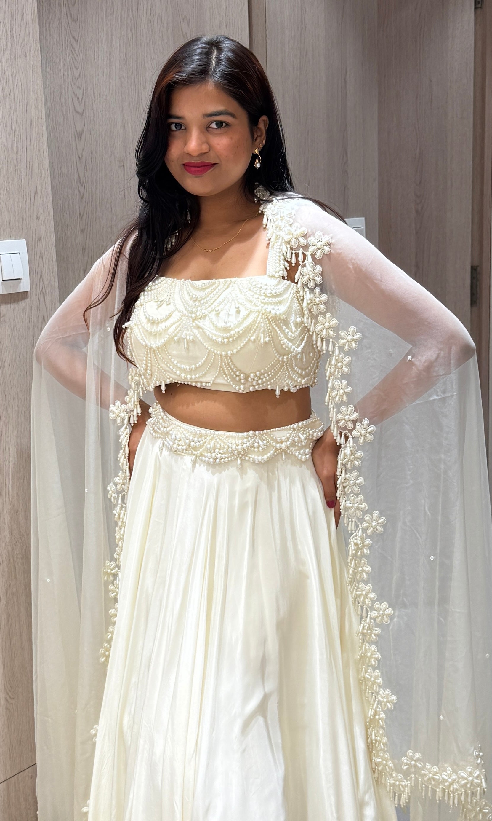 White lehenga with pearl blouse and duppatta 1000