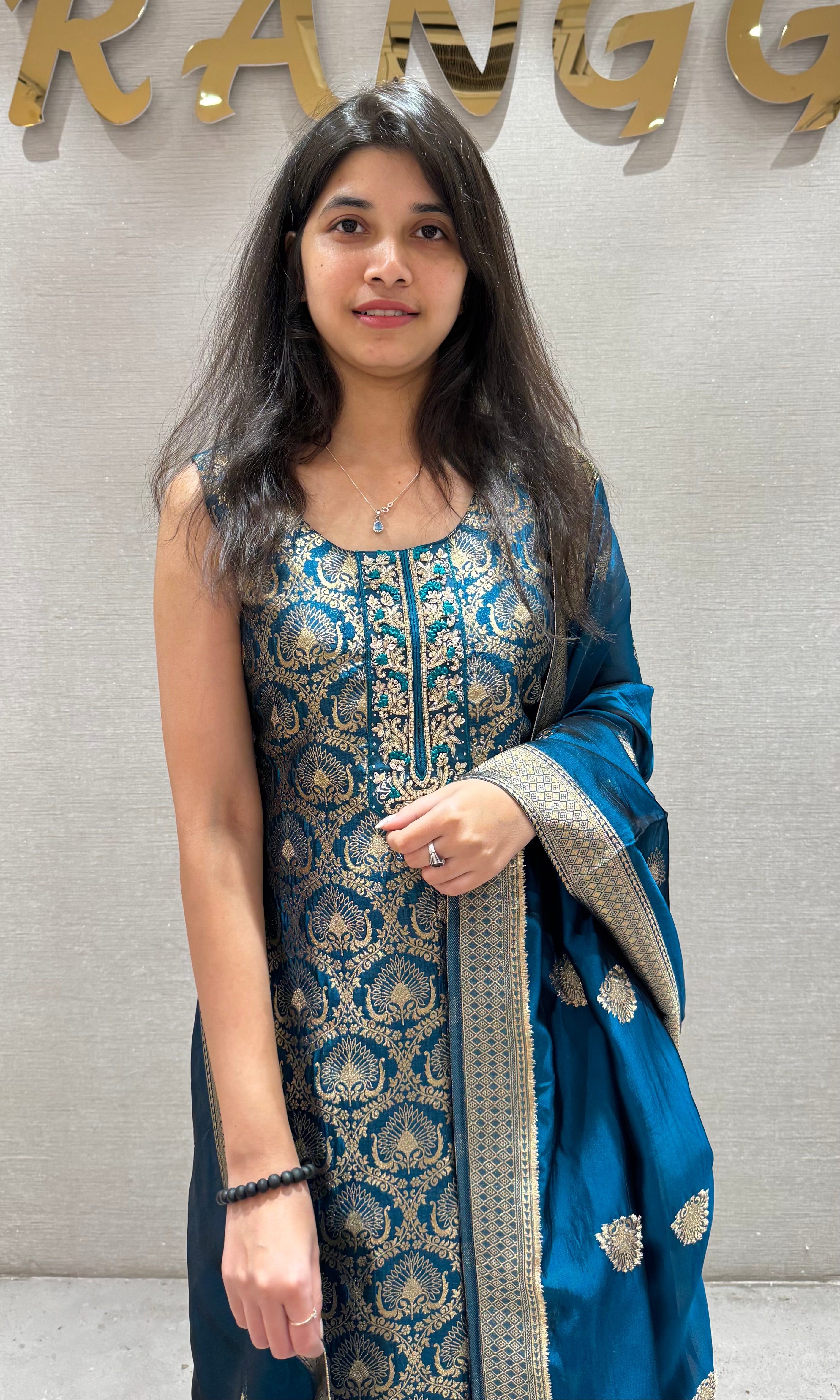 PEACOCK blue GOLDEN EMBROIDERY KURTA SET