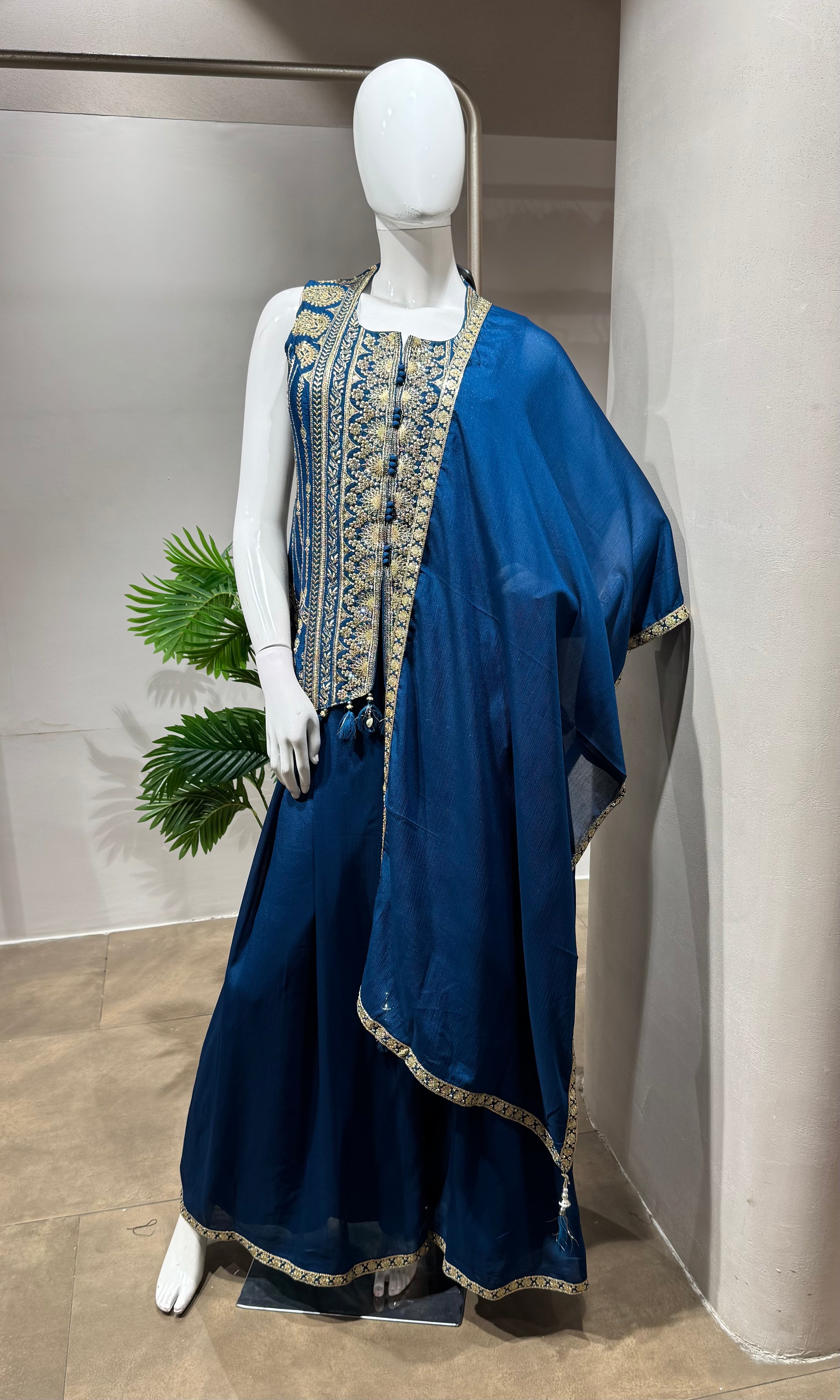 BLUE golden embroidery peplum palazzo set