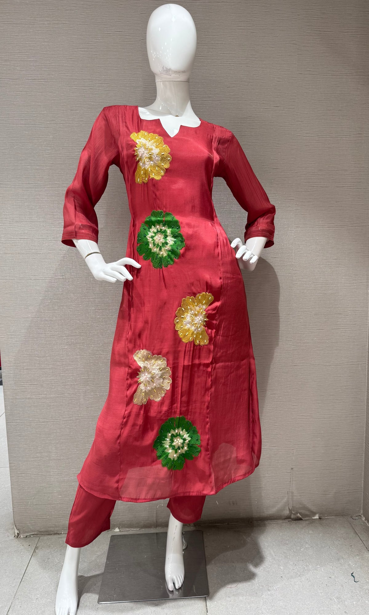 Maroon cotton silk Floral Motif Kurta set with dupatta