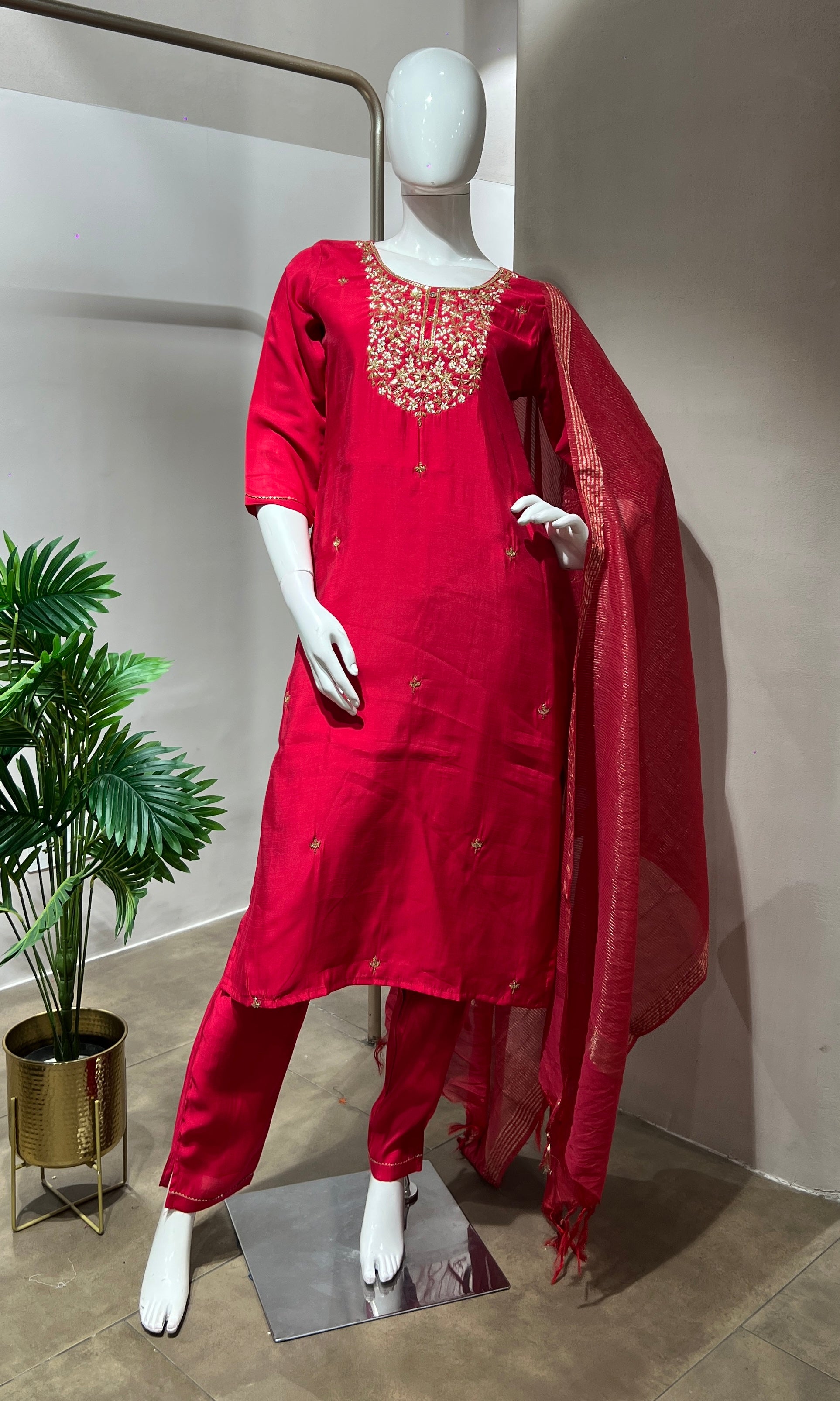 RANI PINK GOLD NECK WORK KURTA SET