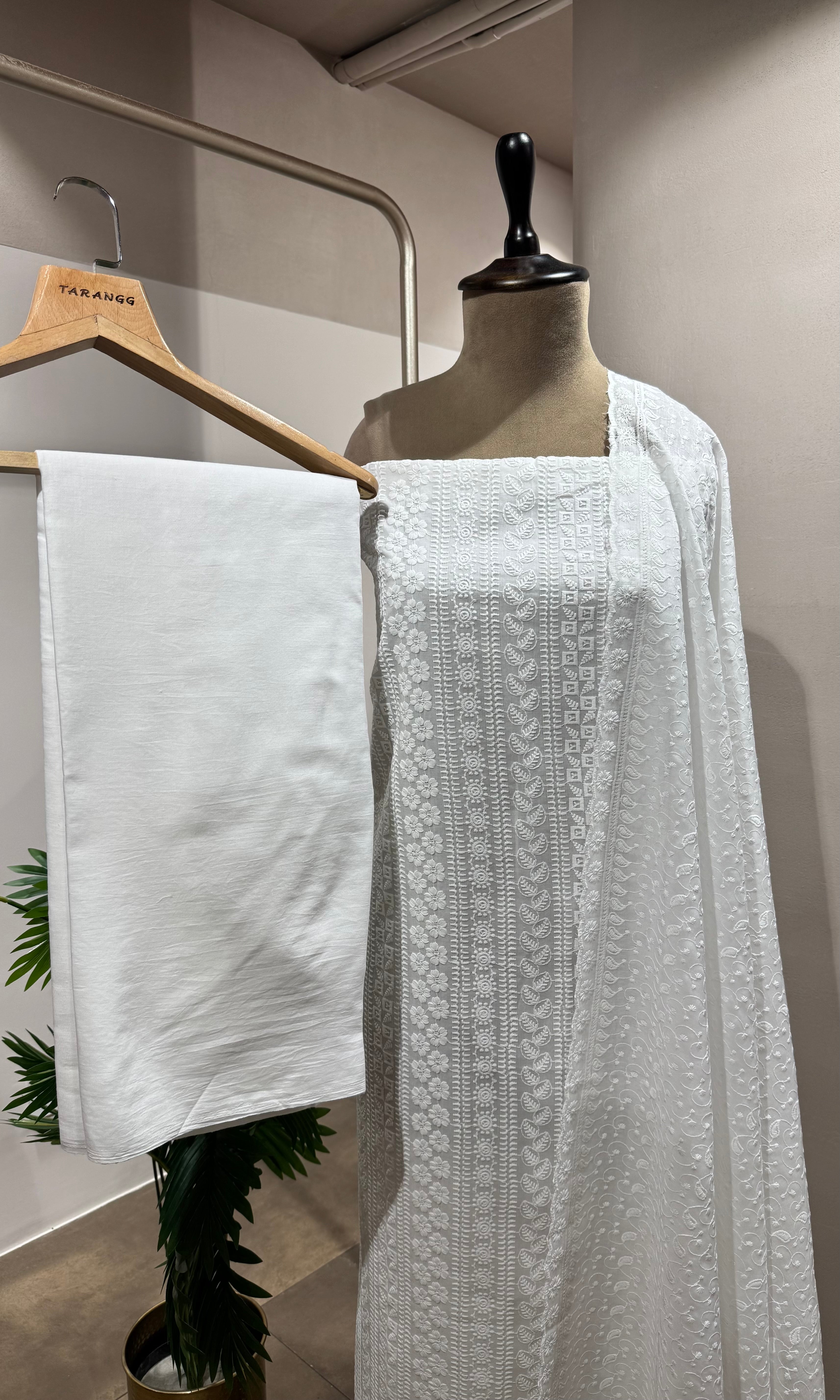 WHITE CHIKANKARI DRESS MATERIAL
