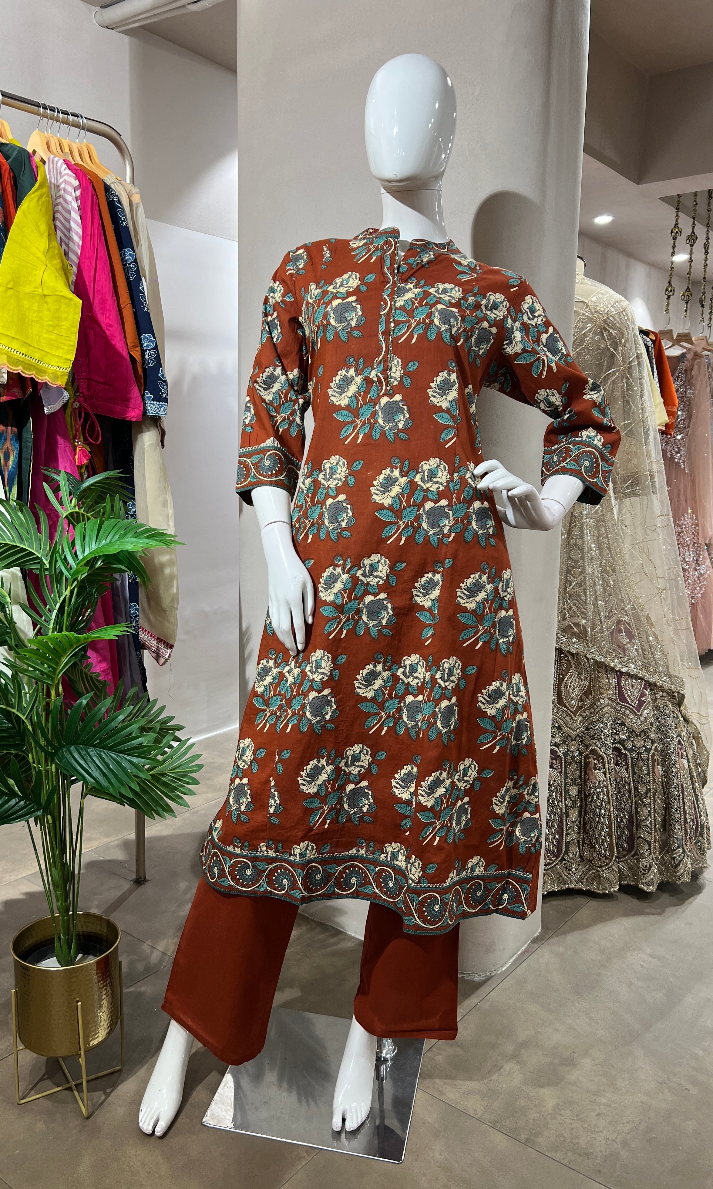 RUST FLORAL PRINTED ETHNIC KURTA SET