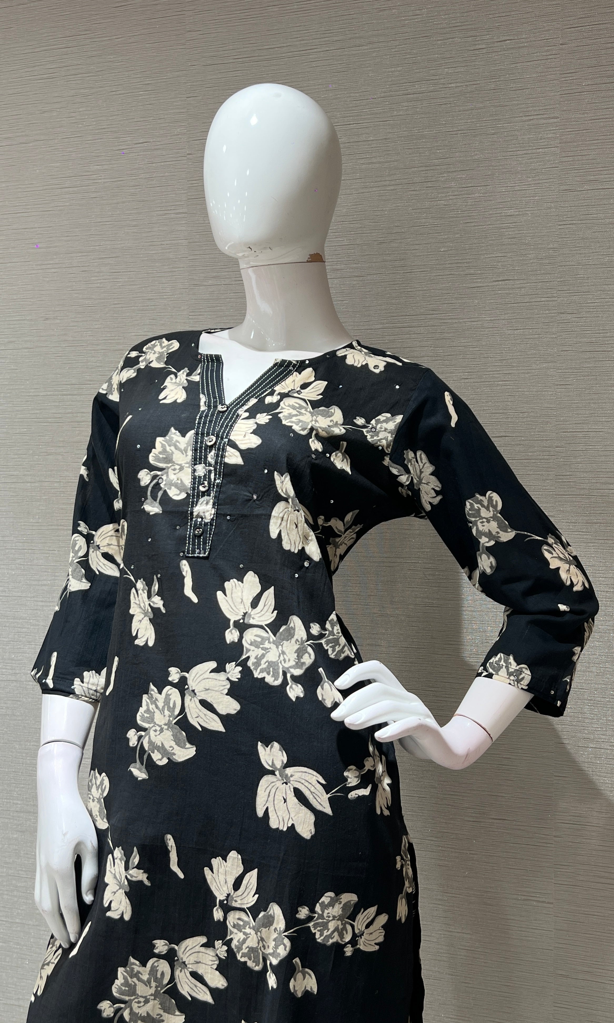 Black FLORAL PRINT kurta set