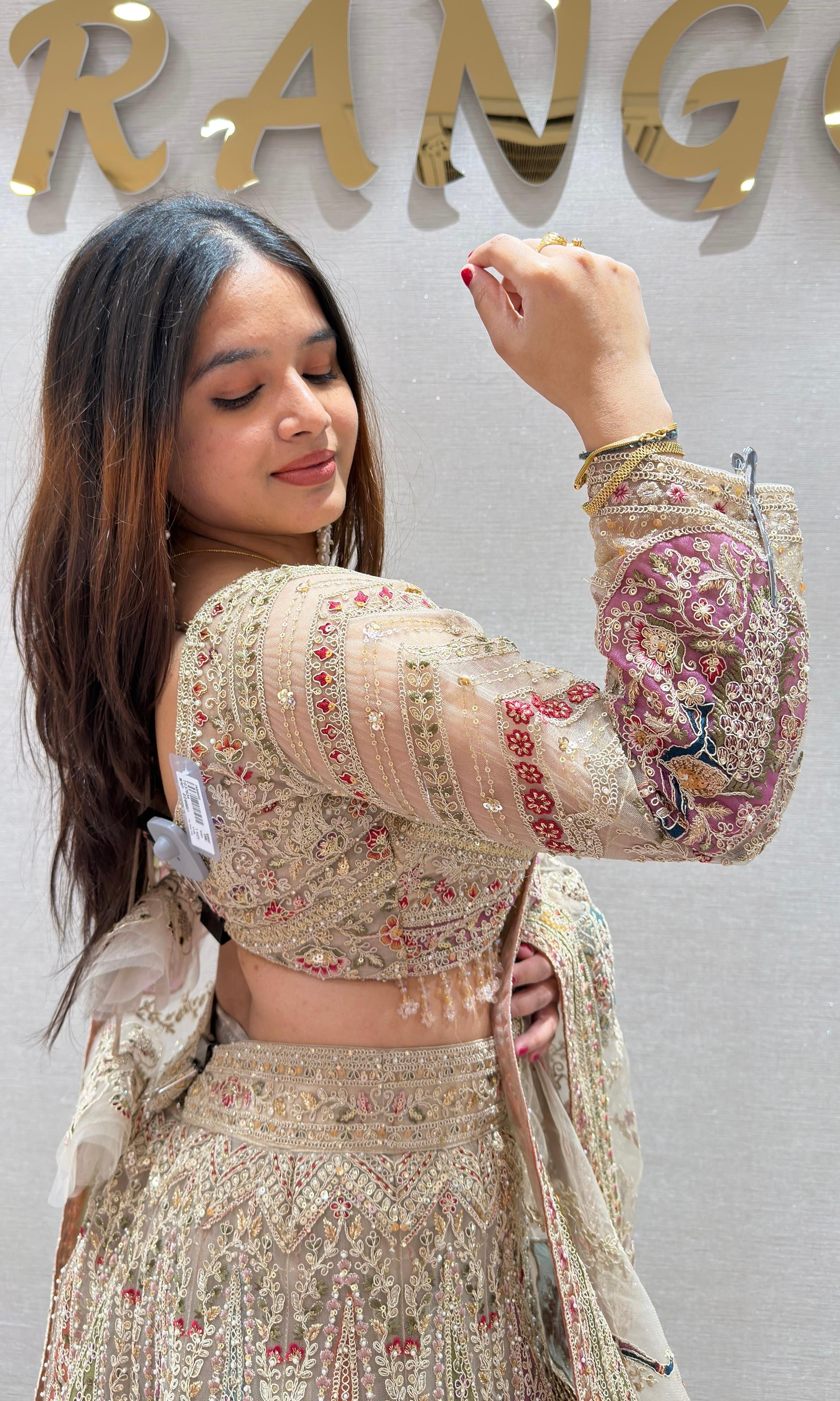 BEAGH GOLDEN HEAVY EMBROIDERED Lehenga