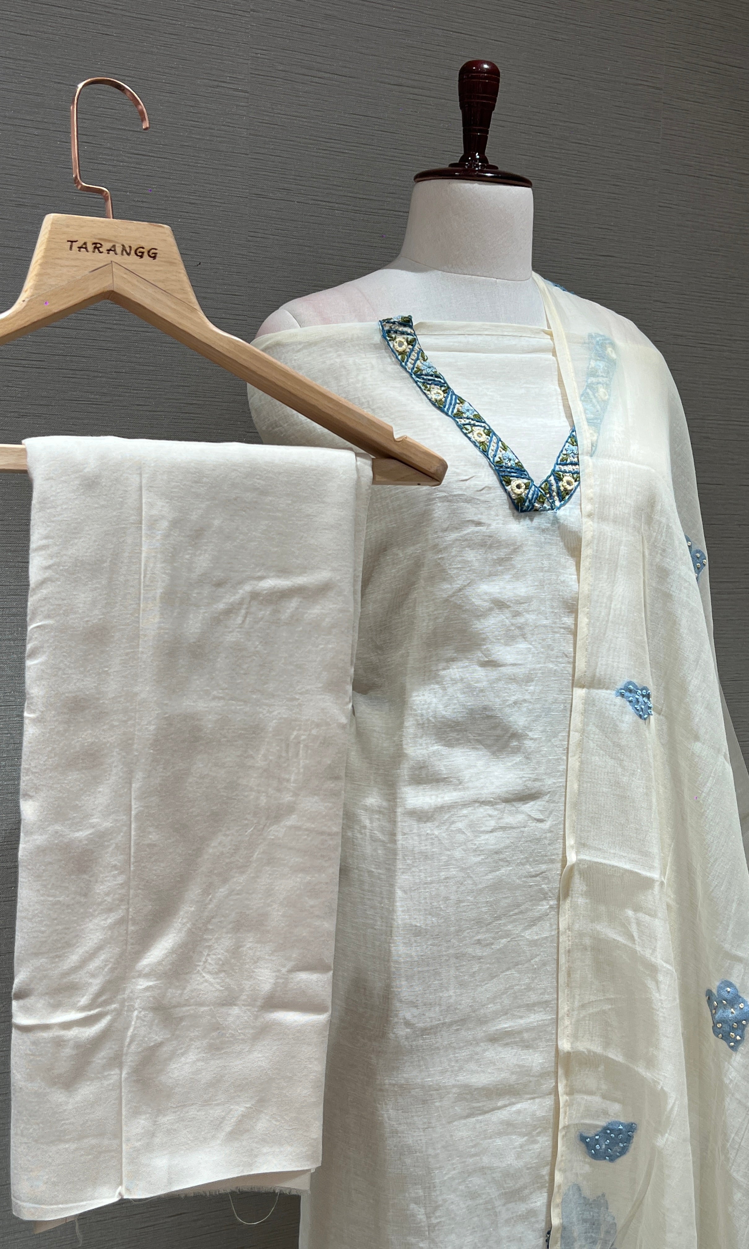 OFF WHITE DRESS MATERIAL