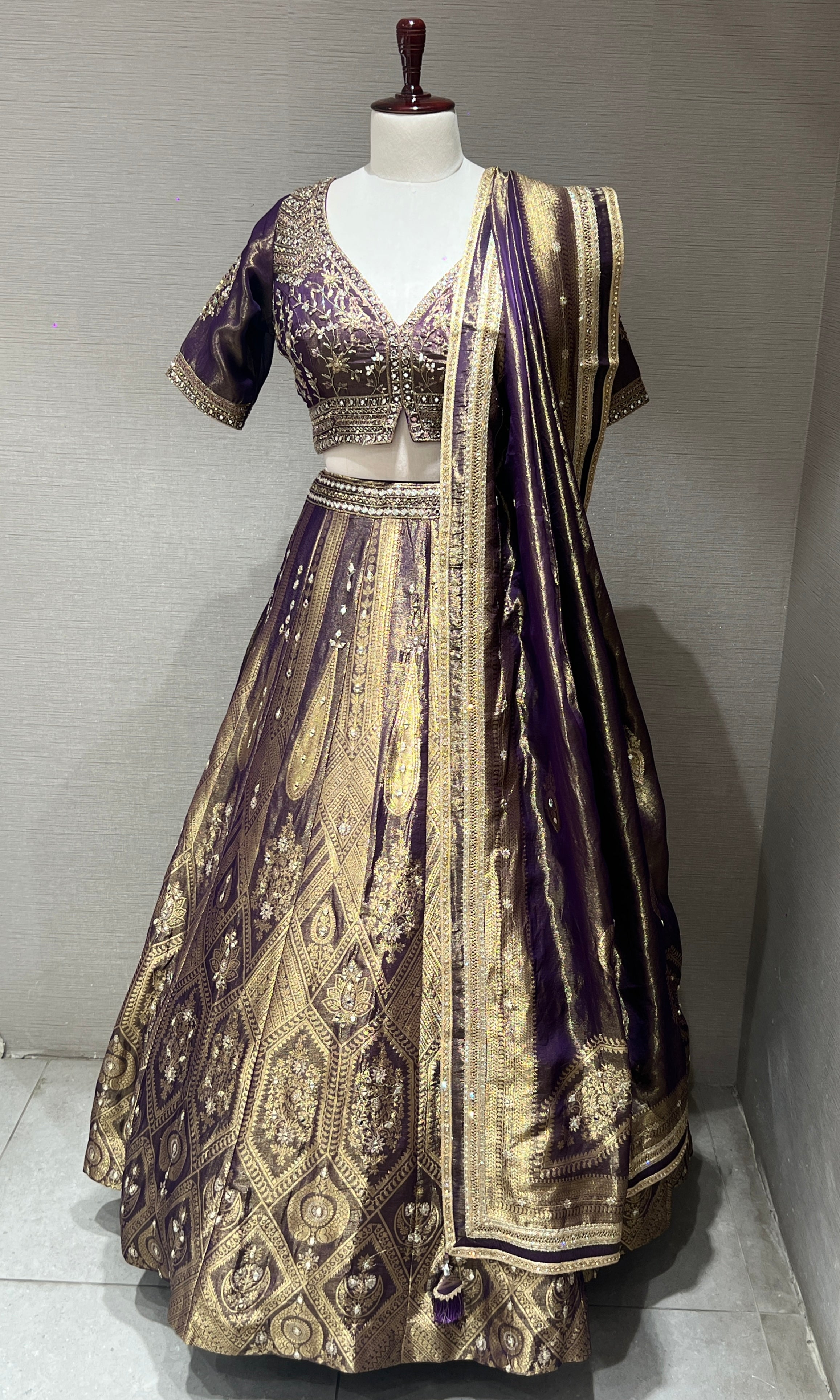 Royal Dusk – Banarasi Grandeur Lehenga