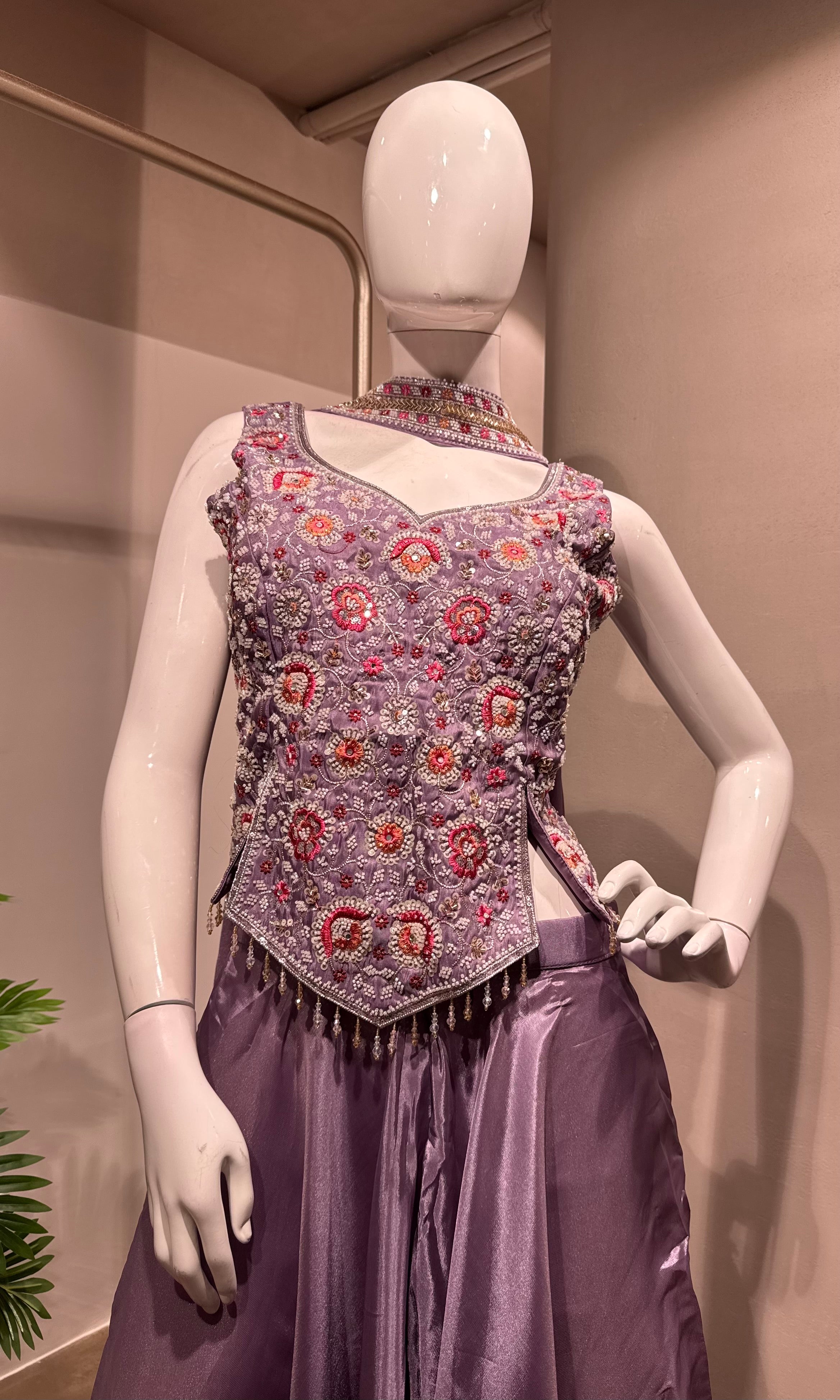 Lavender embroidered crop top set with flared palazzo