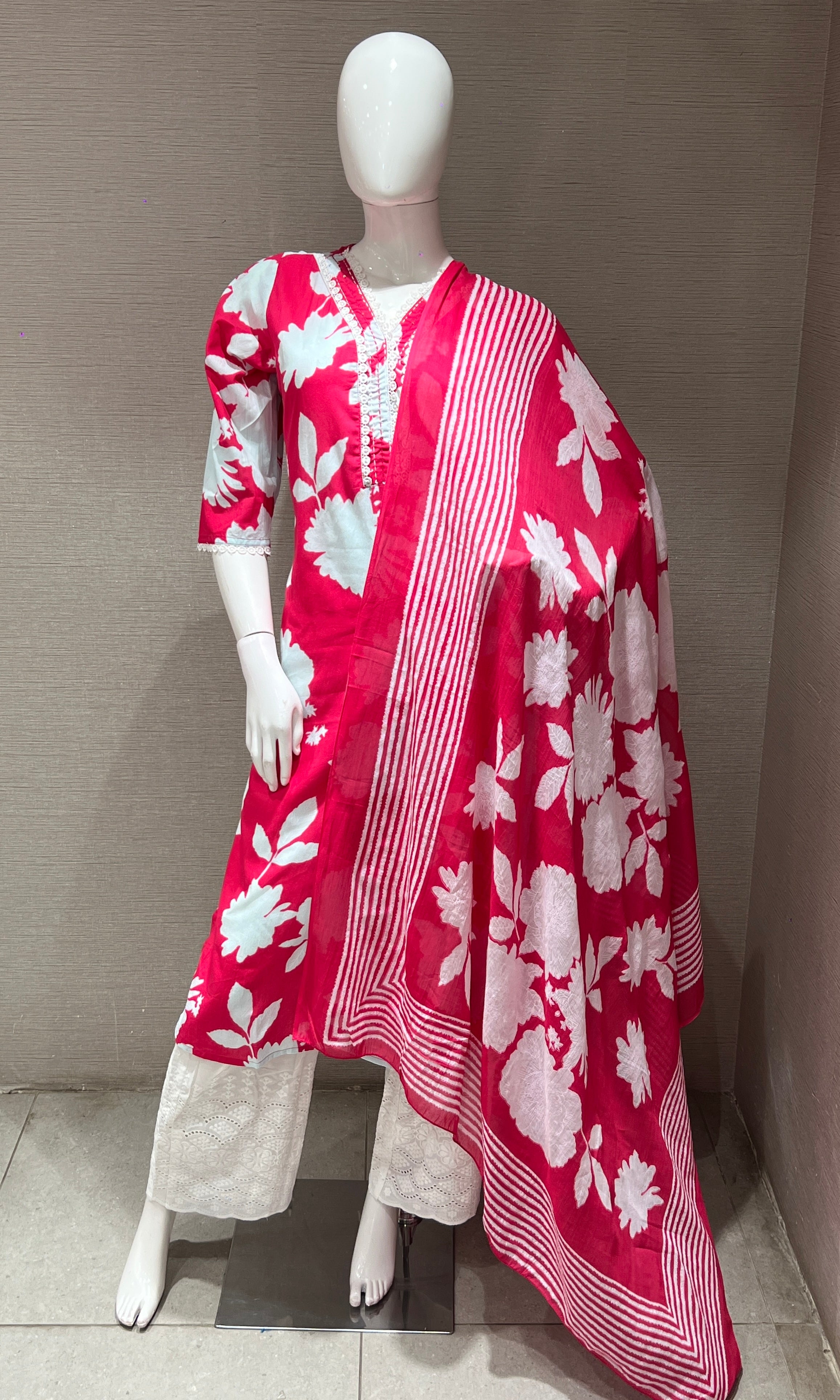Pink AND White FLORAL Printed Kurta Set
