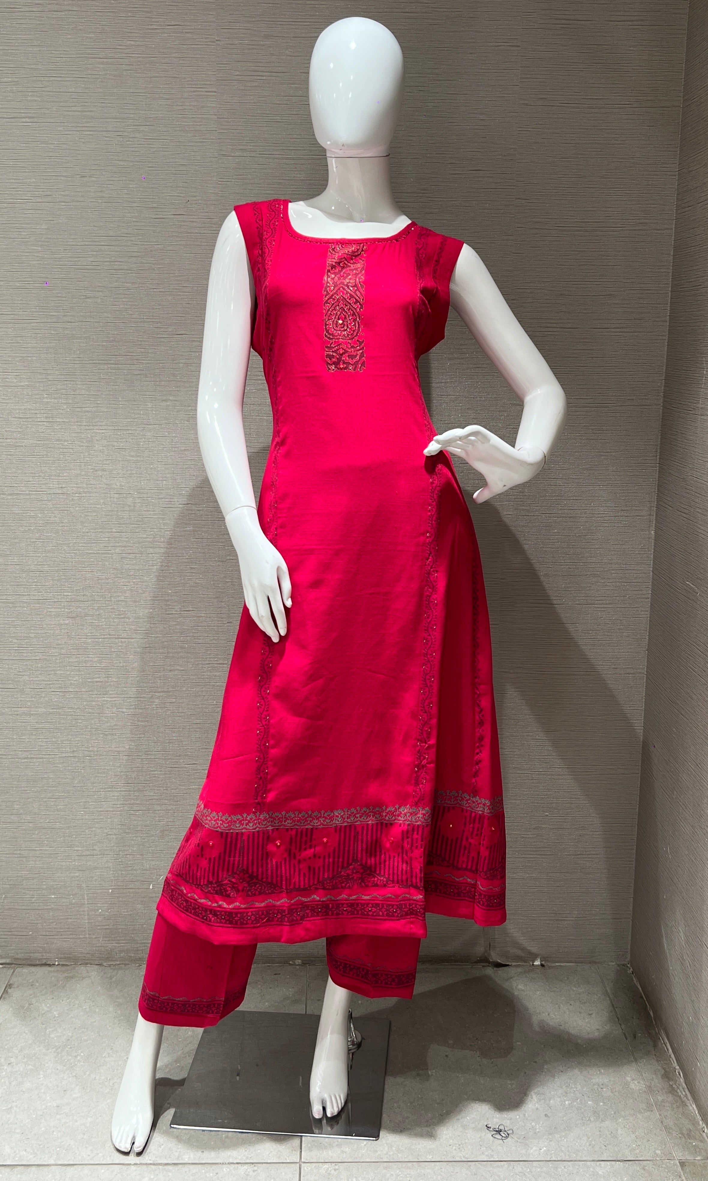 Rani pink Kurti top with bottom