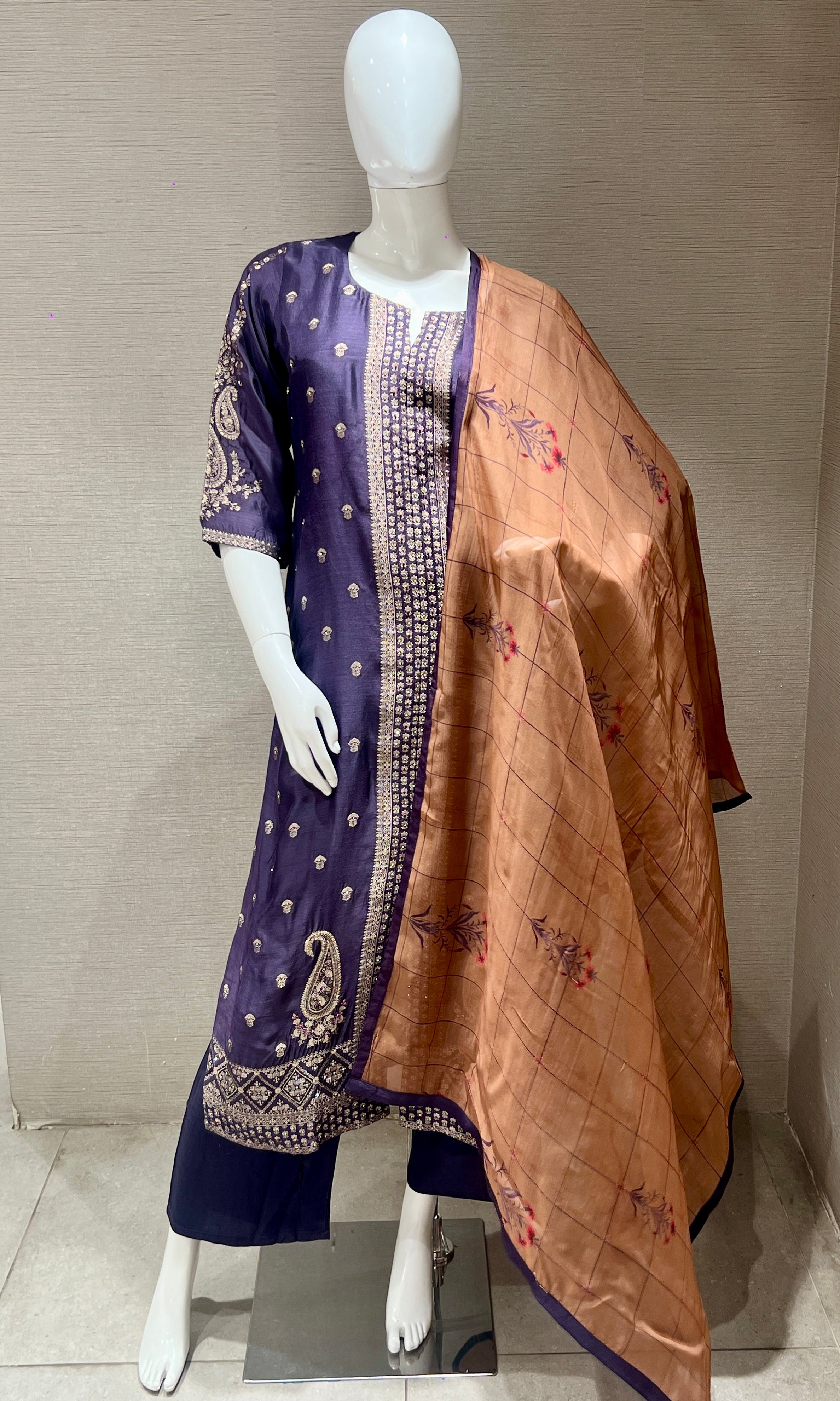 Noorani Drape Suit Set