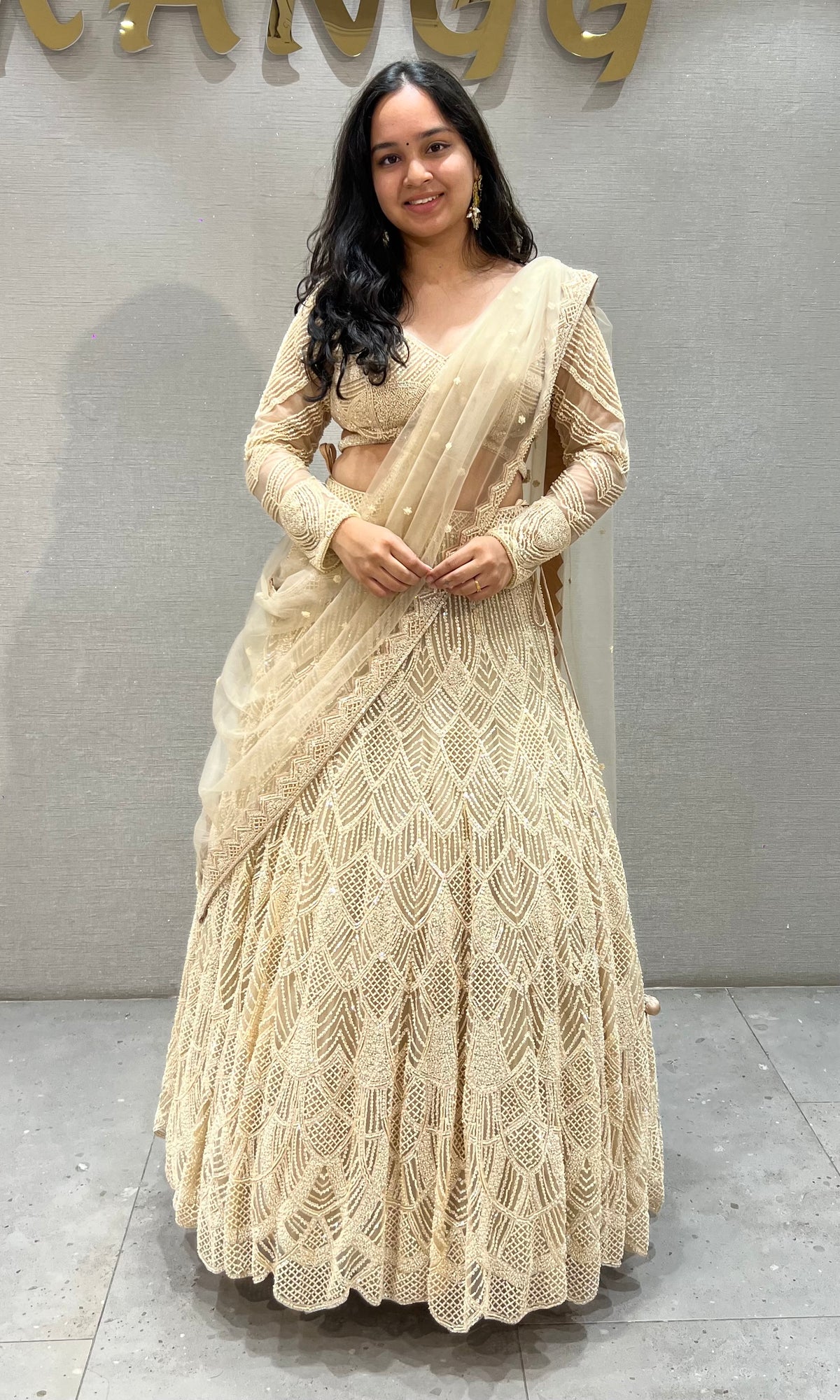 GOLDEN GLOW INTRICATE THREAD EMBROIDERY BRIDAL LEHENGA