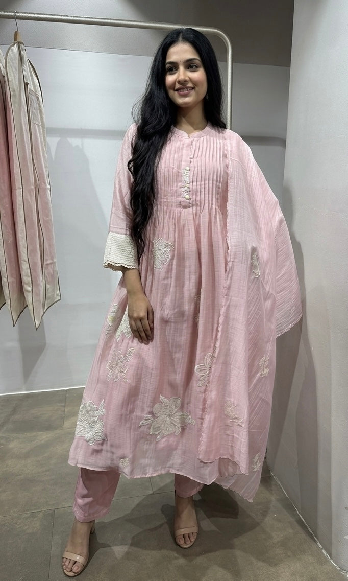 Blush Pink Embroidered Kurta Set with Dupatta