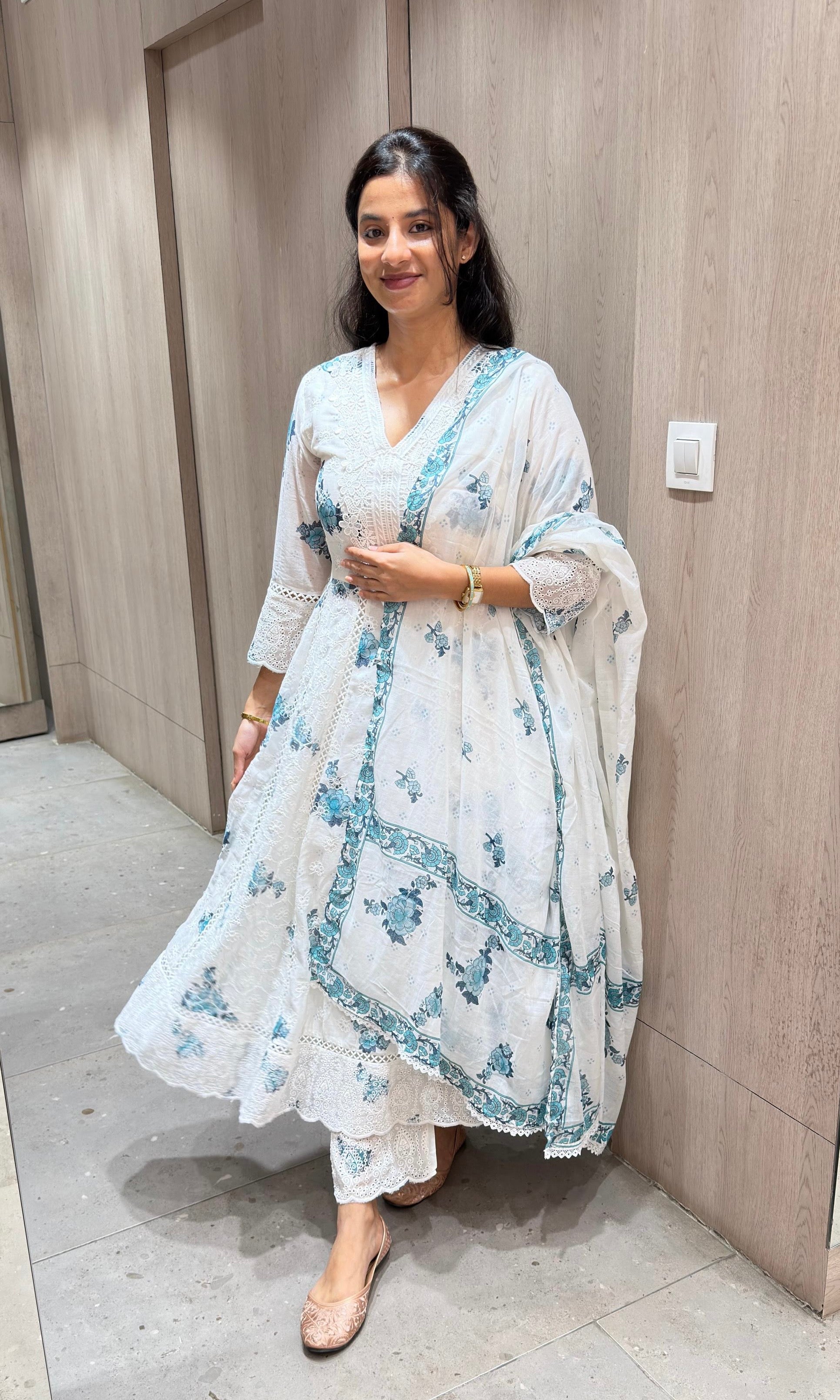 Blue floral motifs chikankari kurta set