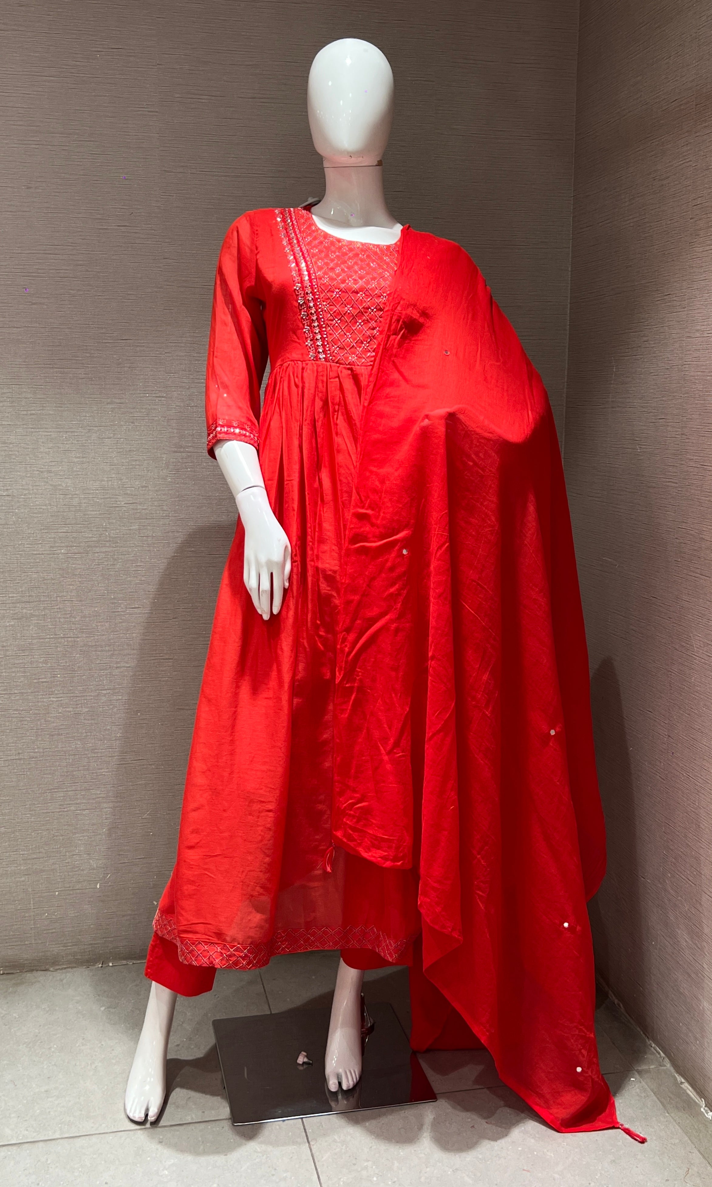 Red EMBROIDERED kurta set