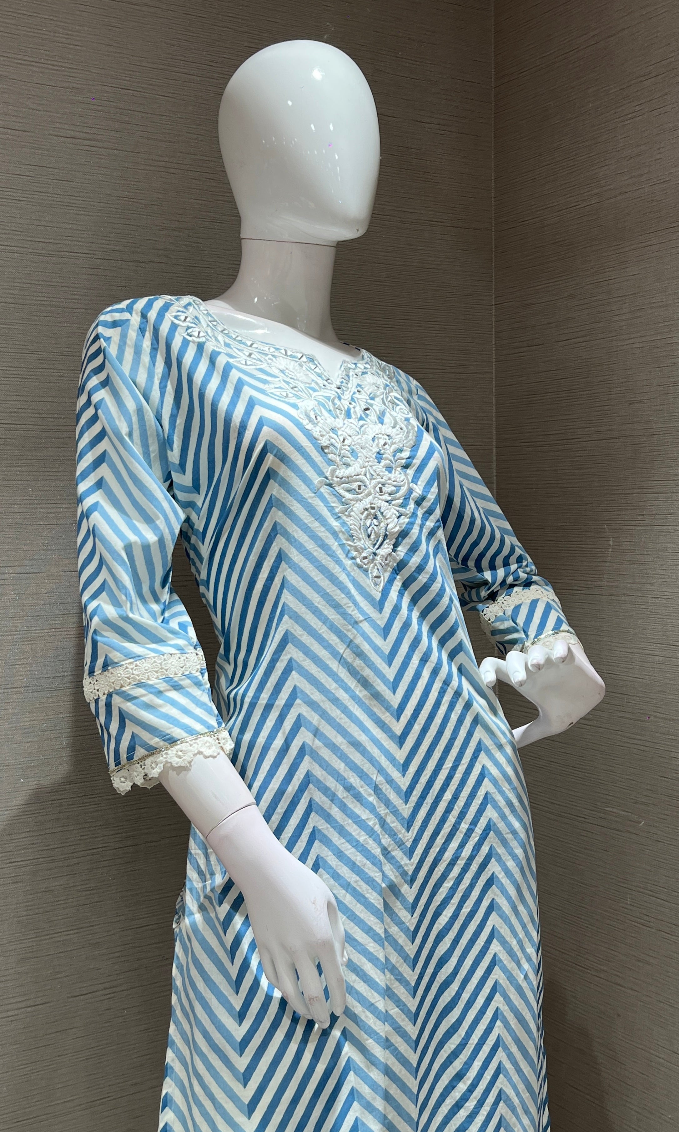 Blue LEHARIYA ZIG ZAG PRINT KURTA SET
