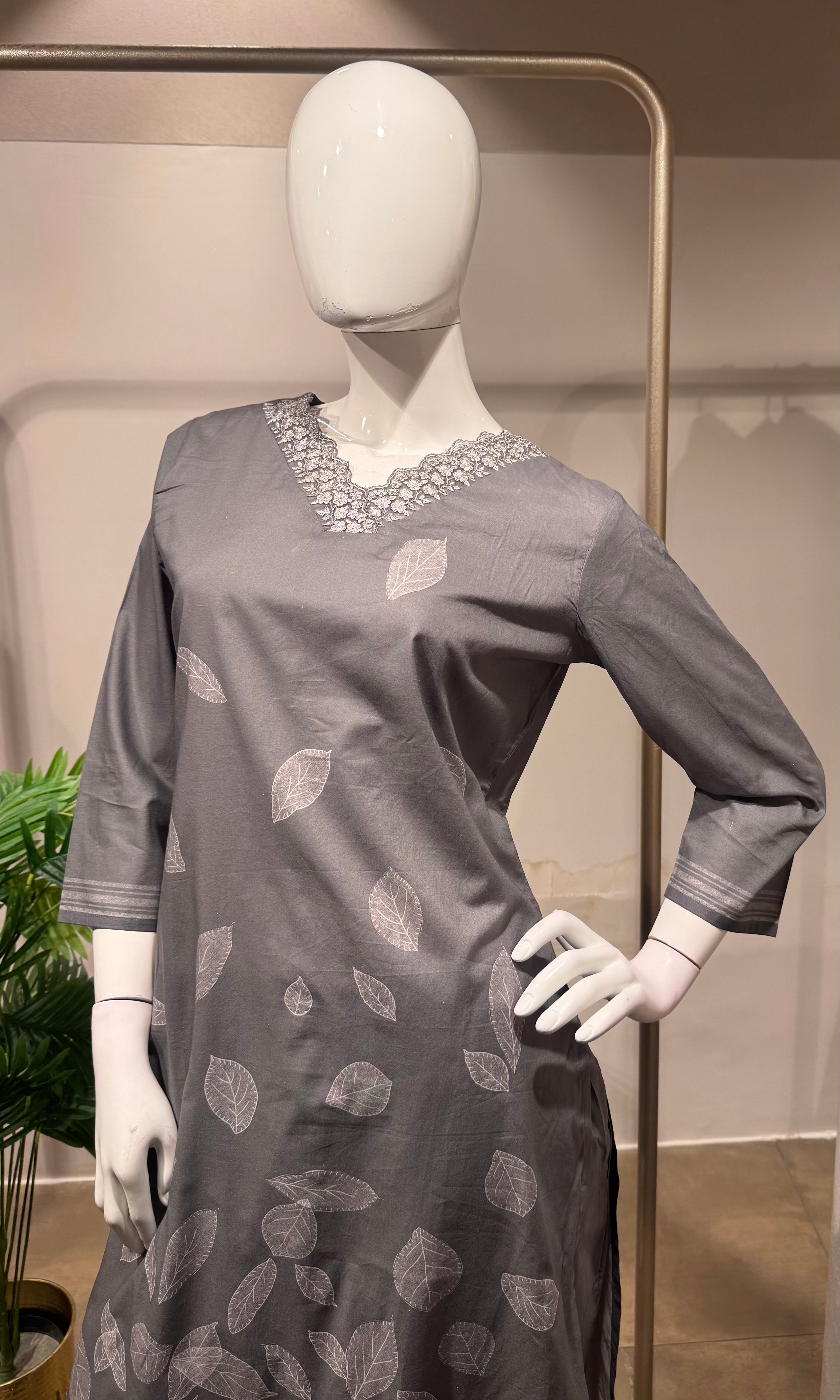 Grey leaf printed kurta set