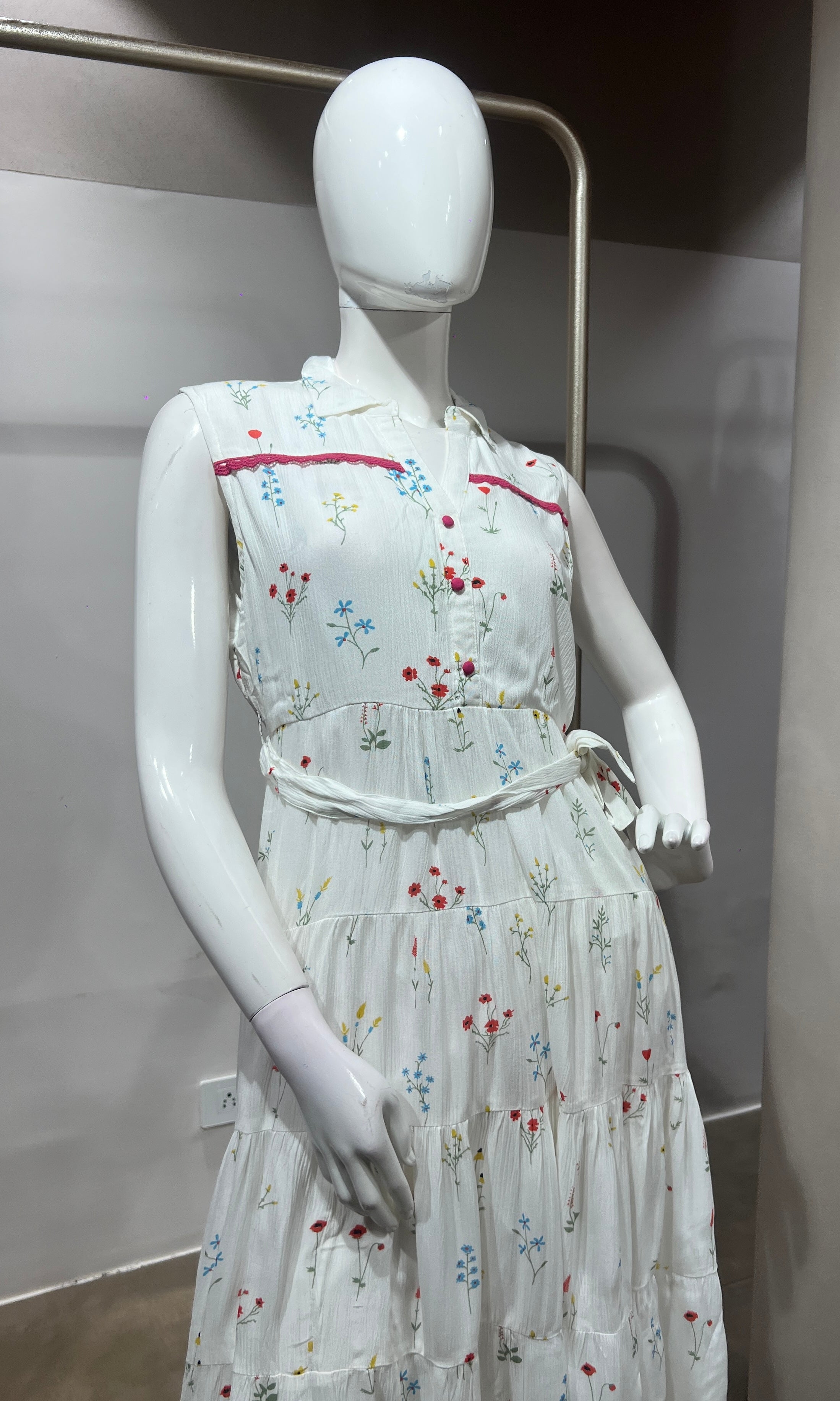 White multicolor floral motifs Frock