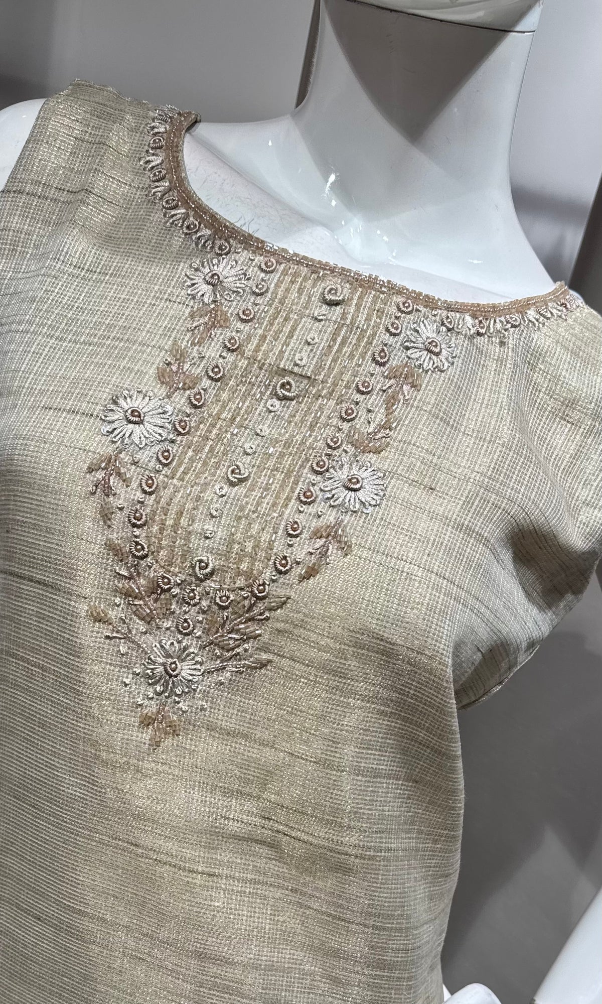 Cream elegant kurta set