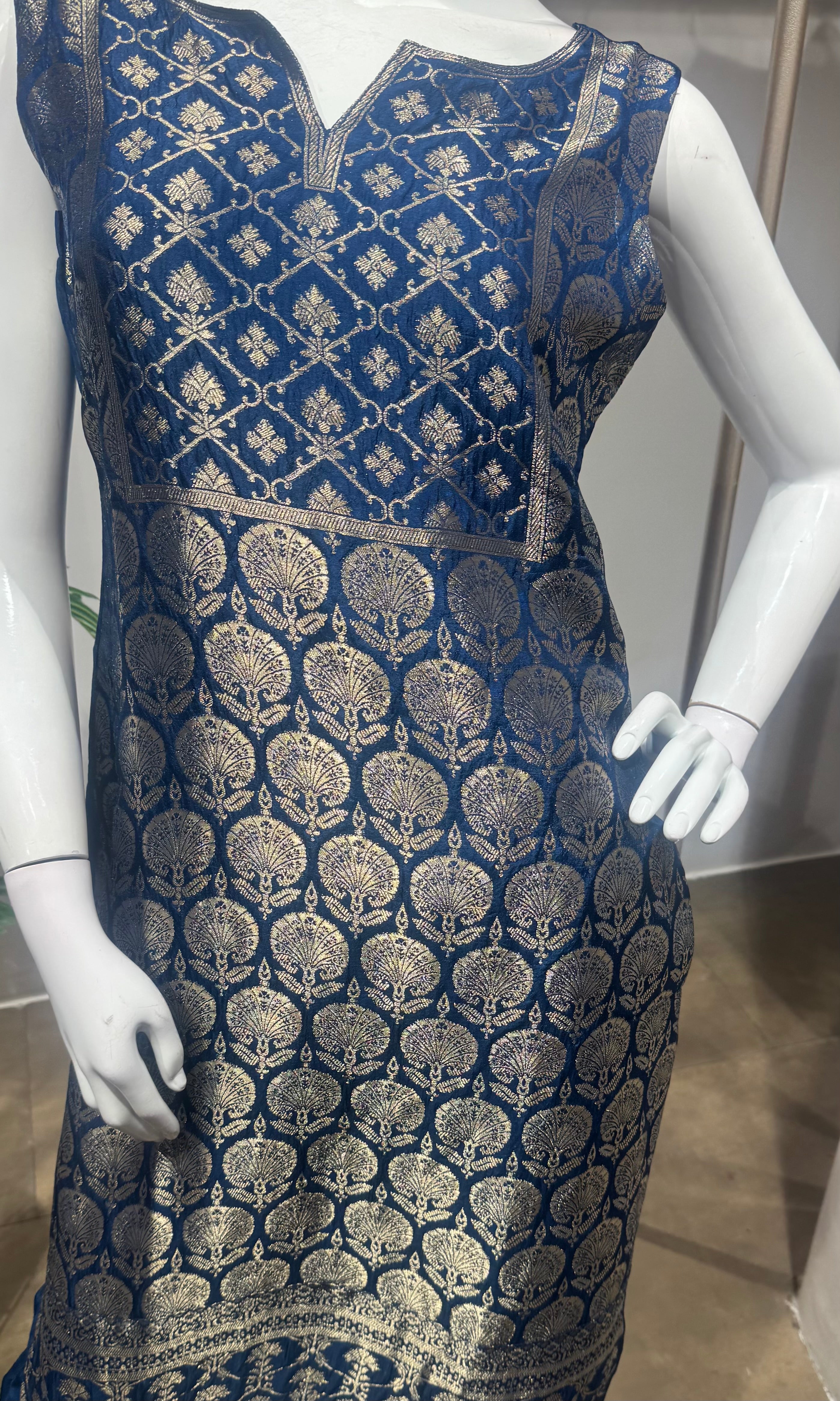 Blue golden banarasi kurta set