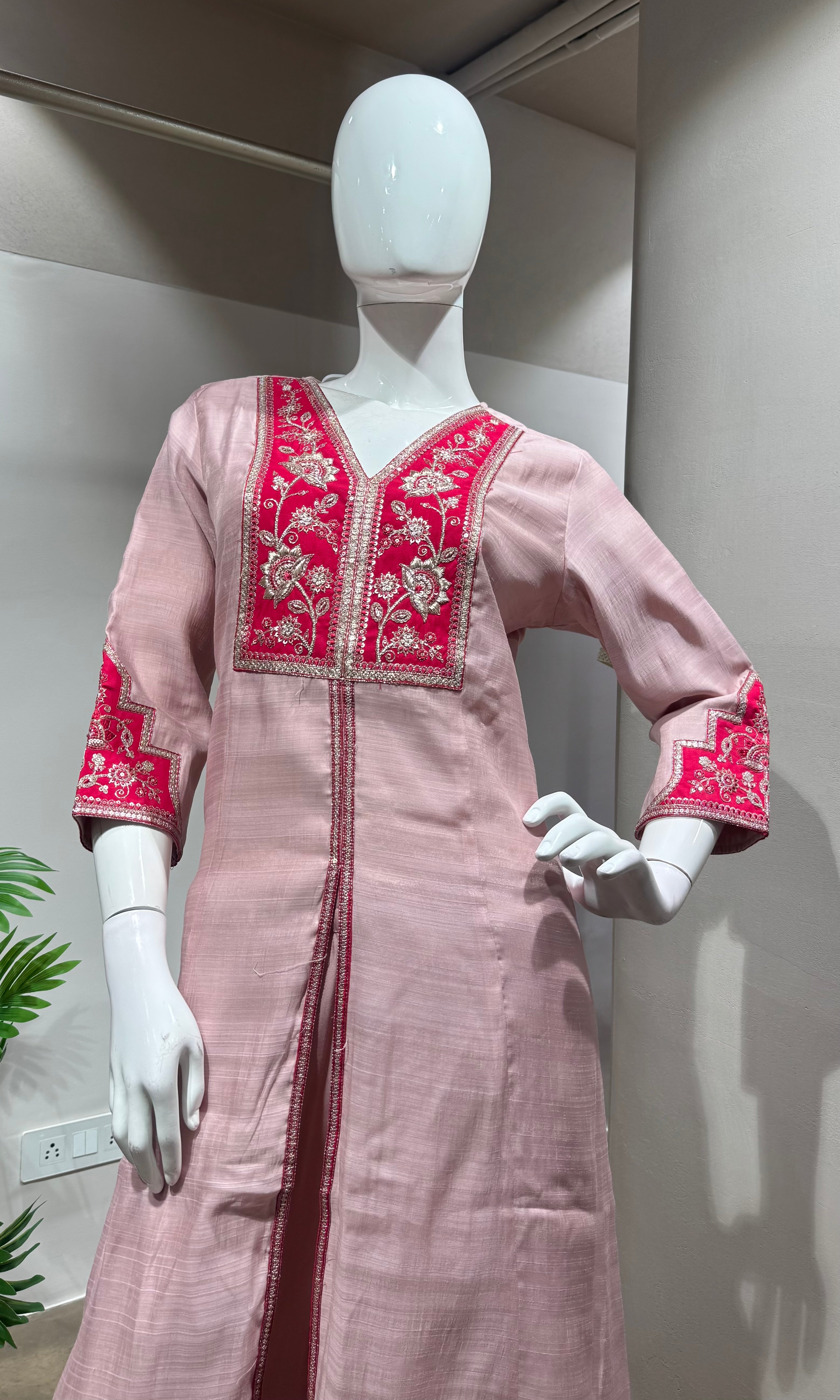 PINK EMBROIDERED FRONT SLIT KURTA SET