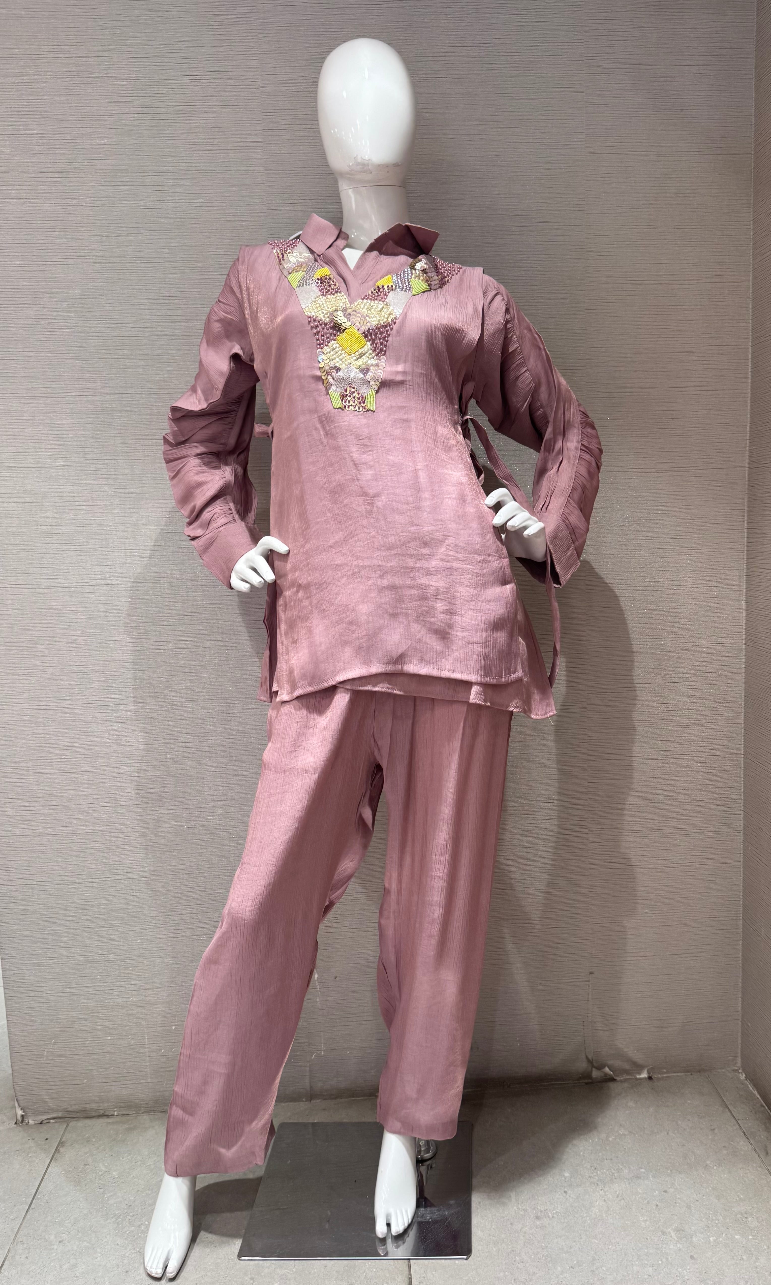 Moee Embroidered Tunic Lenin Co-ord Set