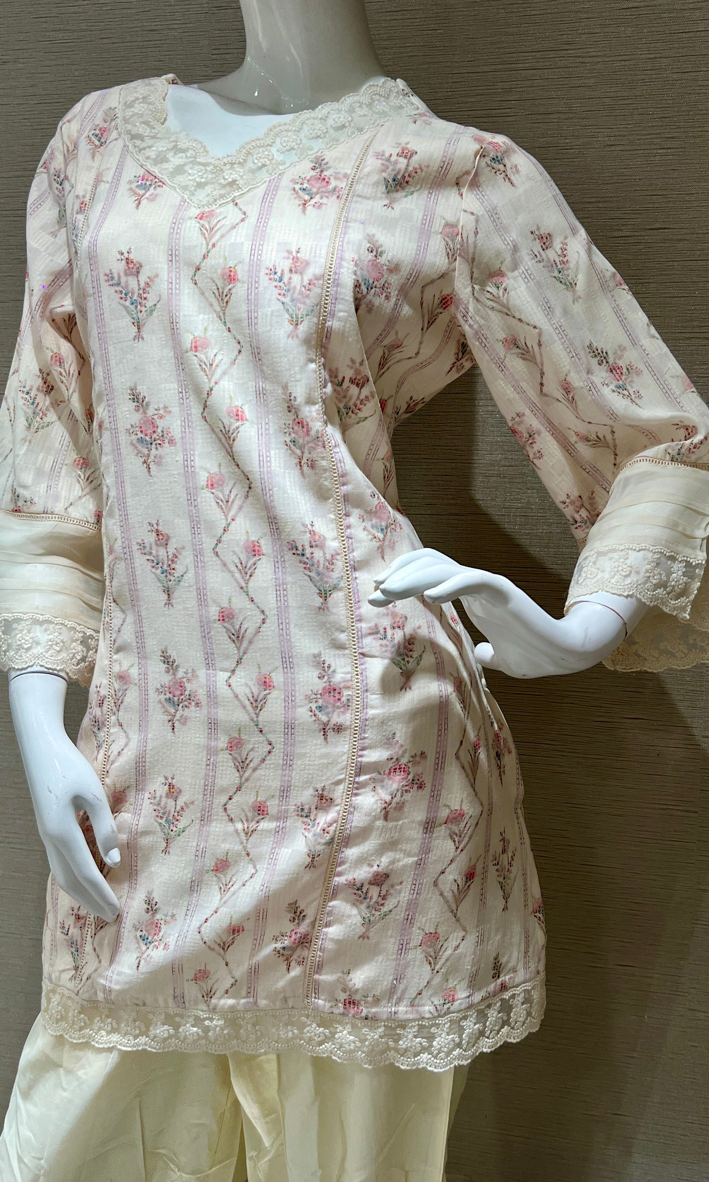 Ivory short straight kurta with patyala pant