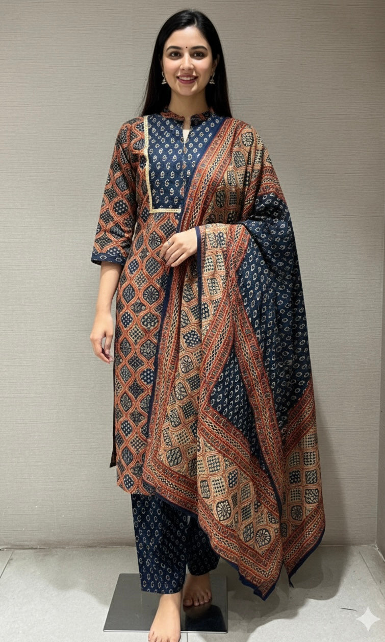 Blue INTRICATE PRINTED KURTA SET