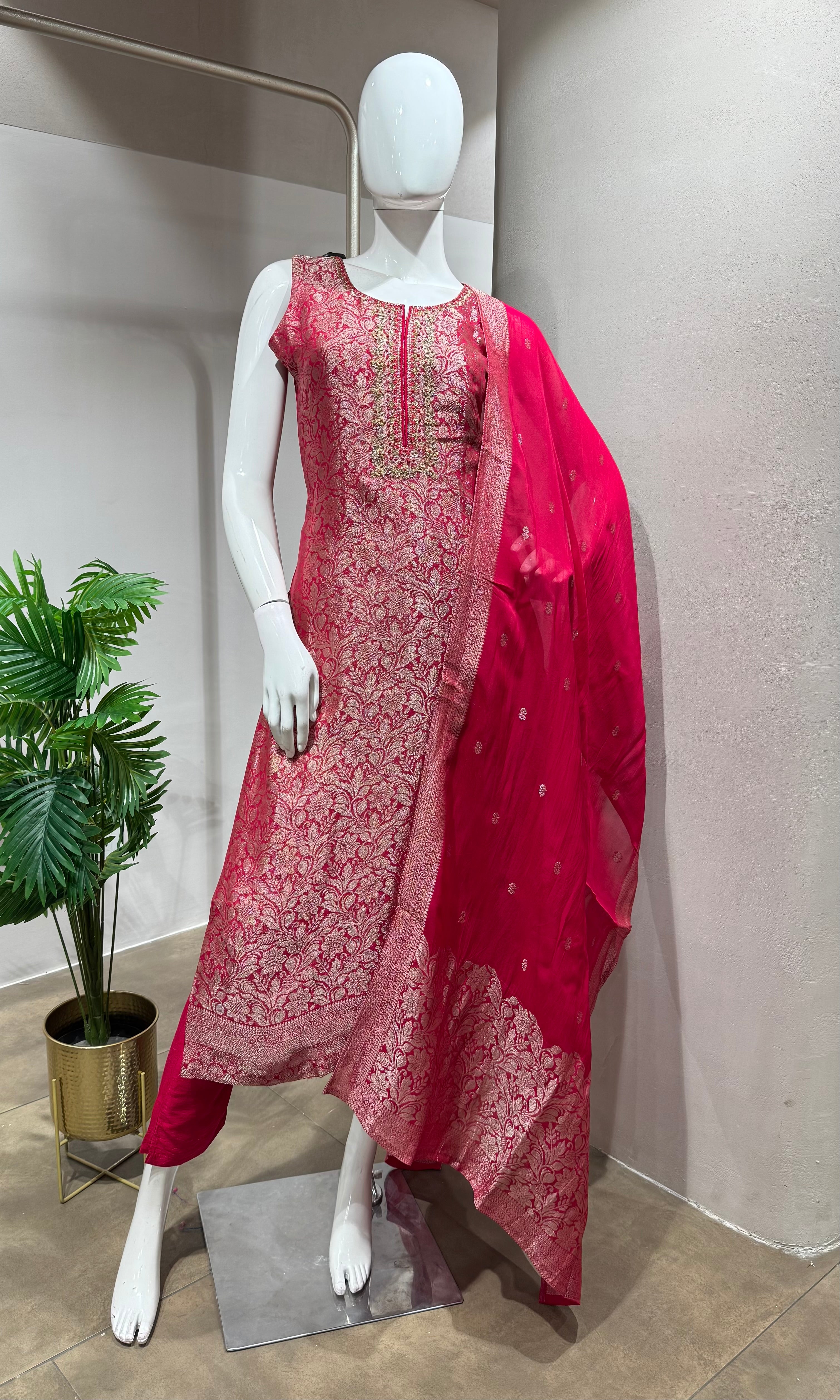RANI pink Banarasi kurta set